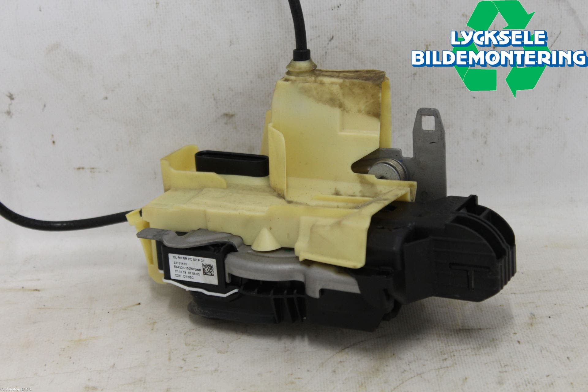 Volvo V60 19- Låskista-Dörrlås