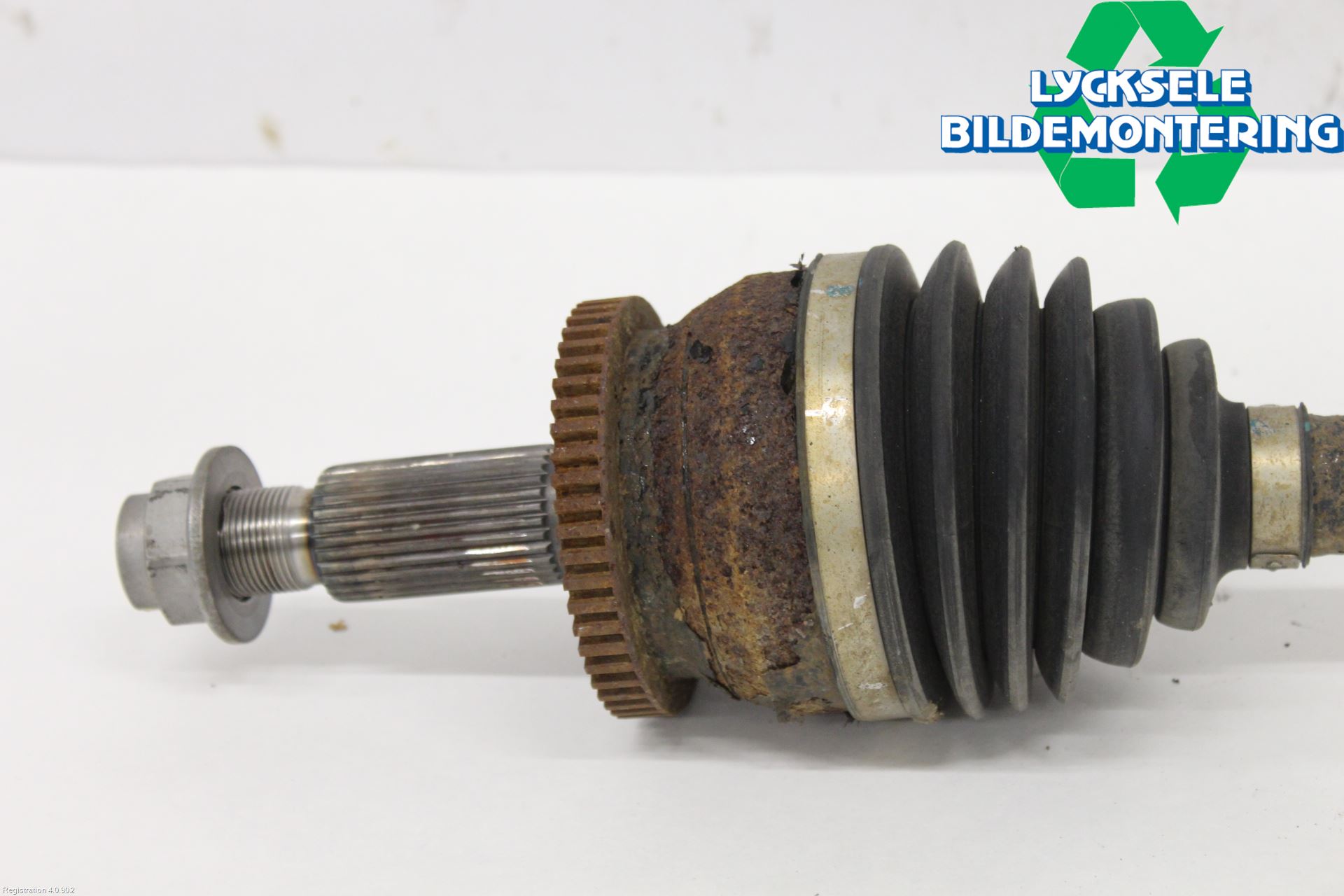 Kia SORENTO 15-20 Drivaxel Fram Vänster