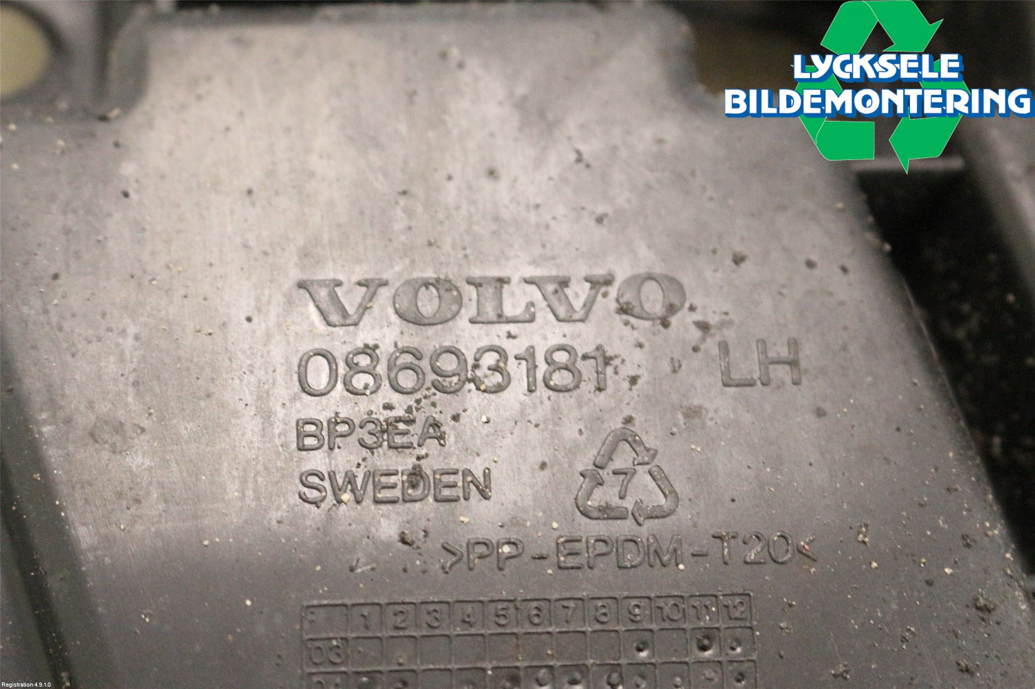 Volvo V70 05-08 Stötfångarfäste Fram Vä