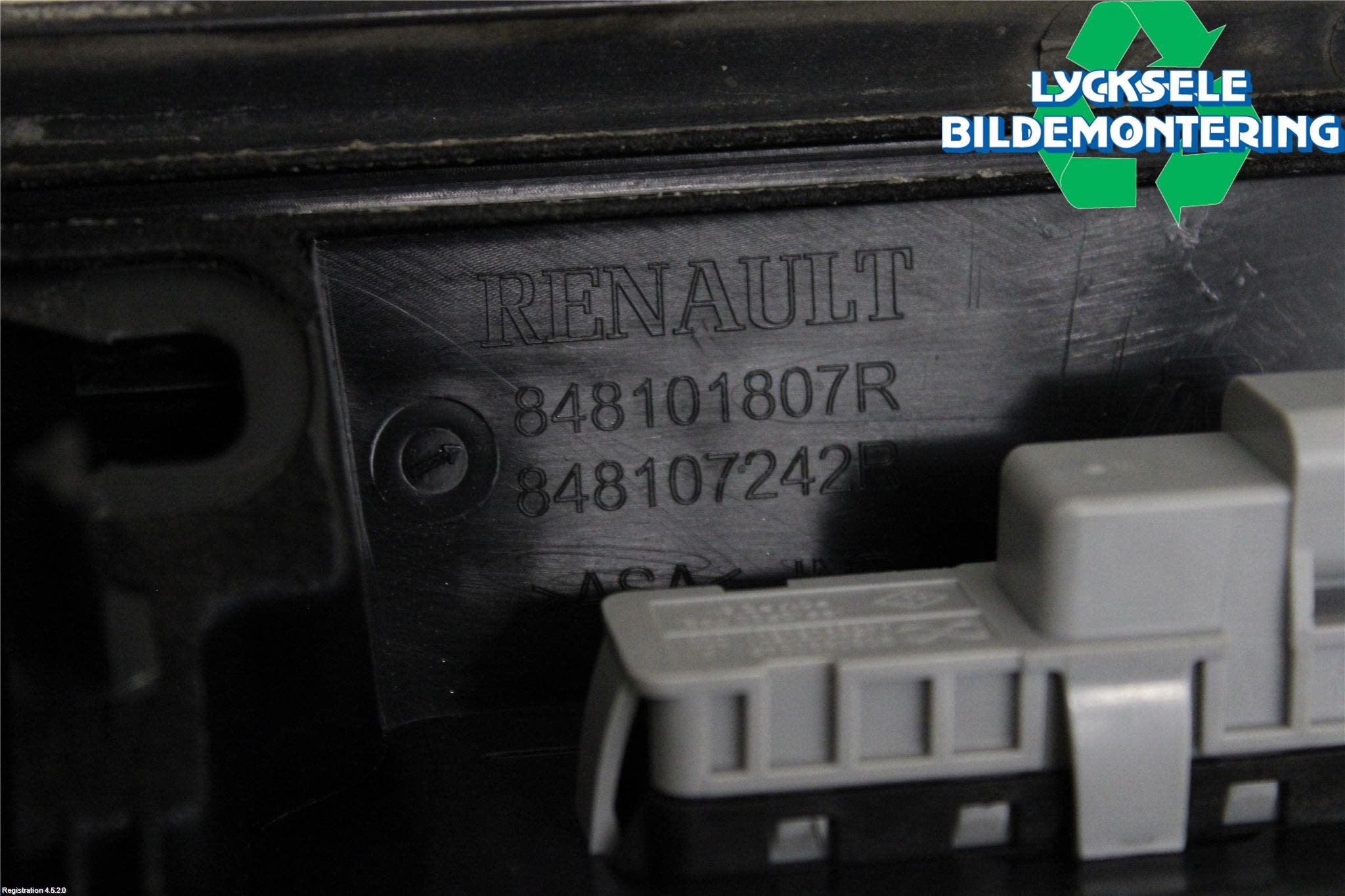 Dacia DUSTER 10-17 Bakluckehandtag