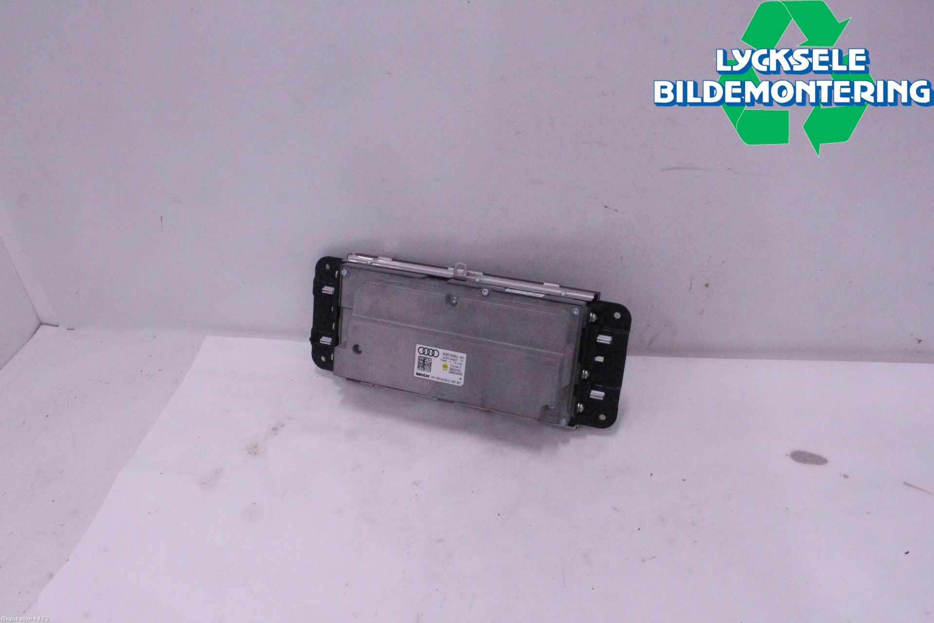 Audi A6 F2/C8 19- Kontrolldisplay