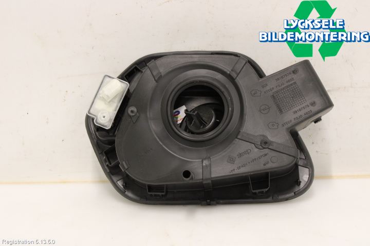 Opel CORSA F, CORSA-E 20- Tanklucka