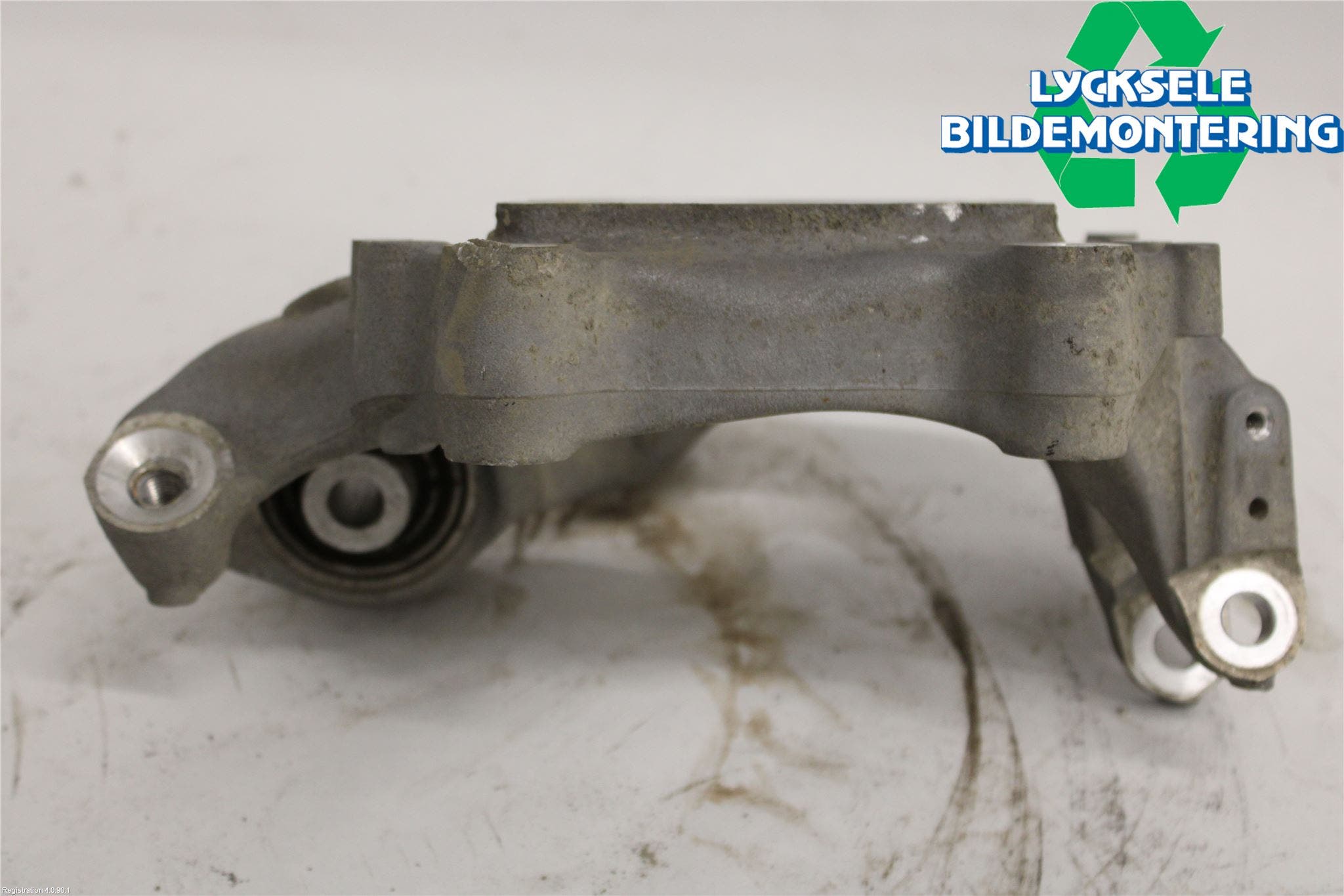 Audi A6 F2/C8 19- Hjullagerhus Bak Hö