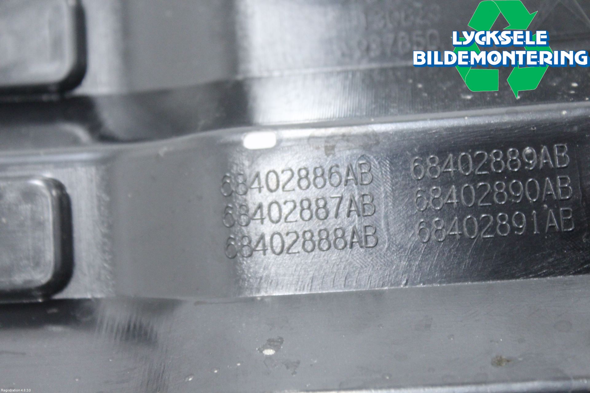 Dodge PICK UP RAM 81- Motorkåpa