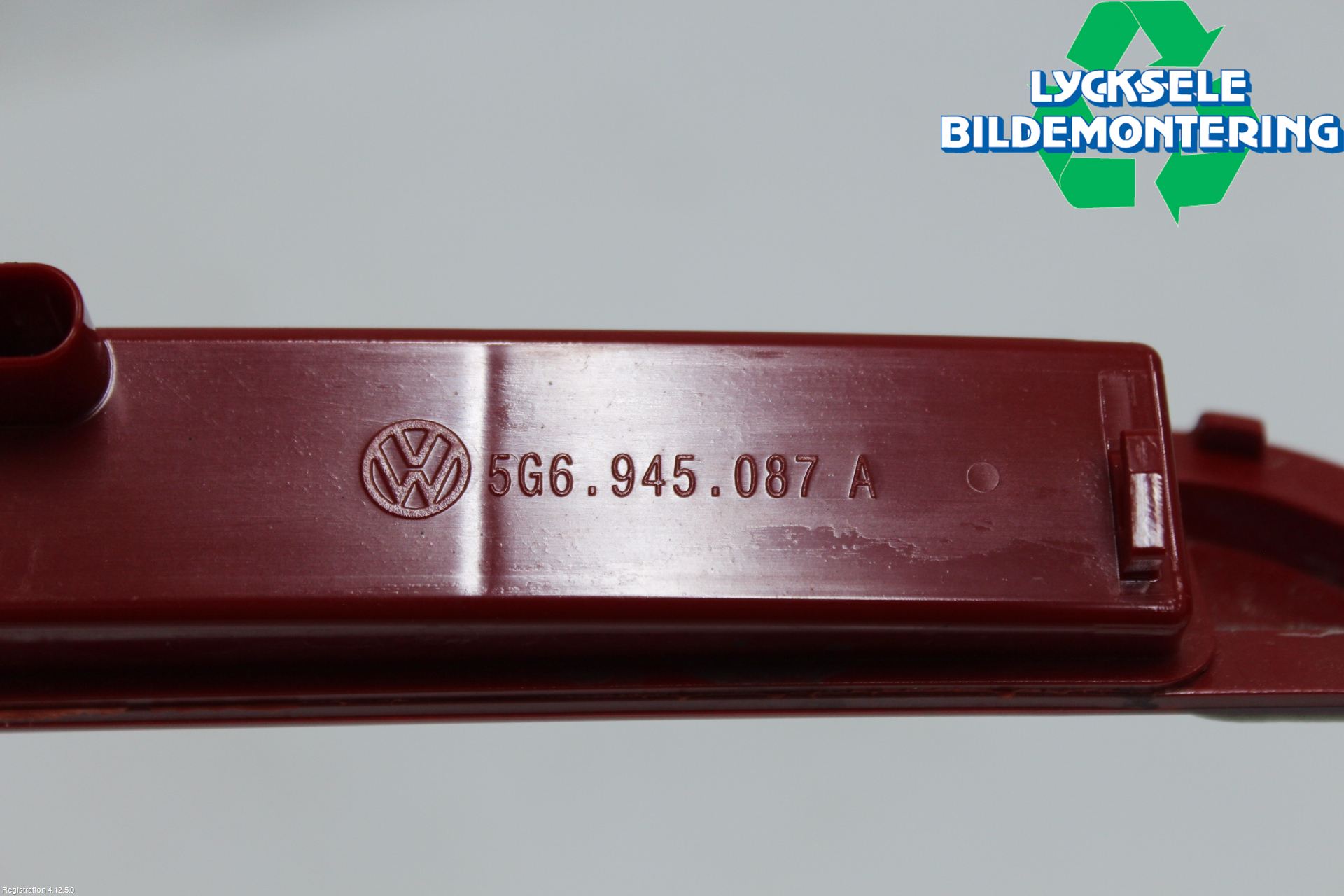 Volkswagen VW T-ROC 18- Bromsljus Bakruta