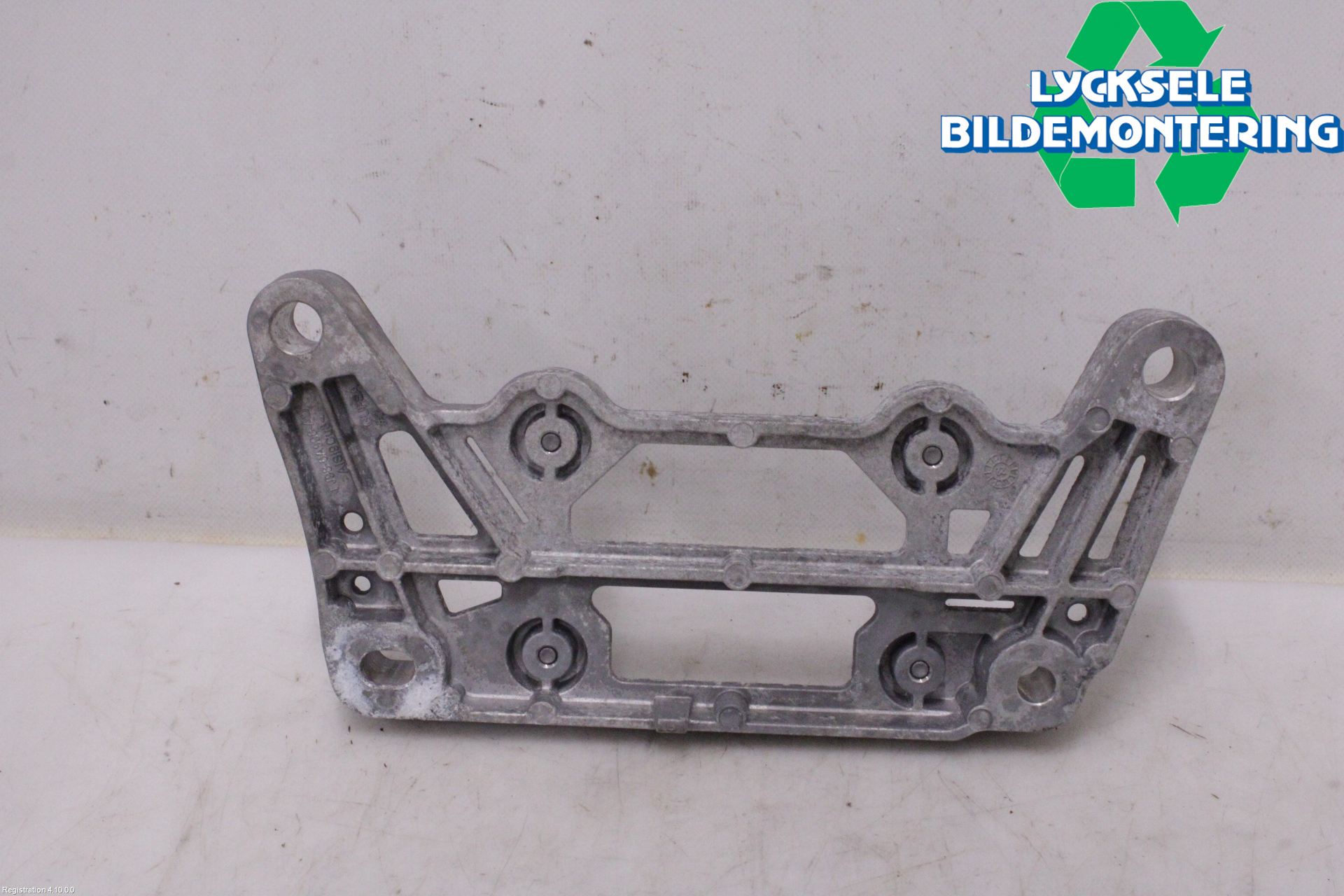 Ford MUSTANG Mach-E 21- Motorbalk