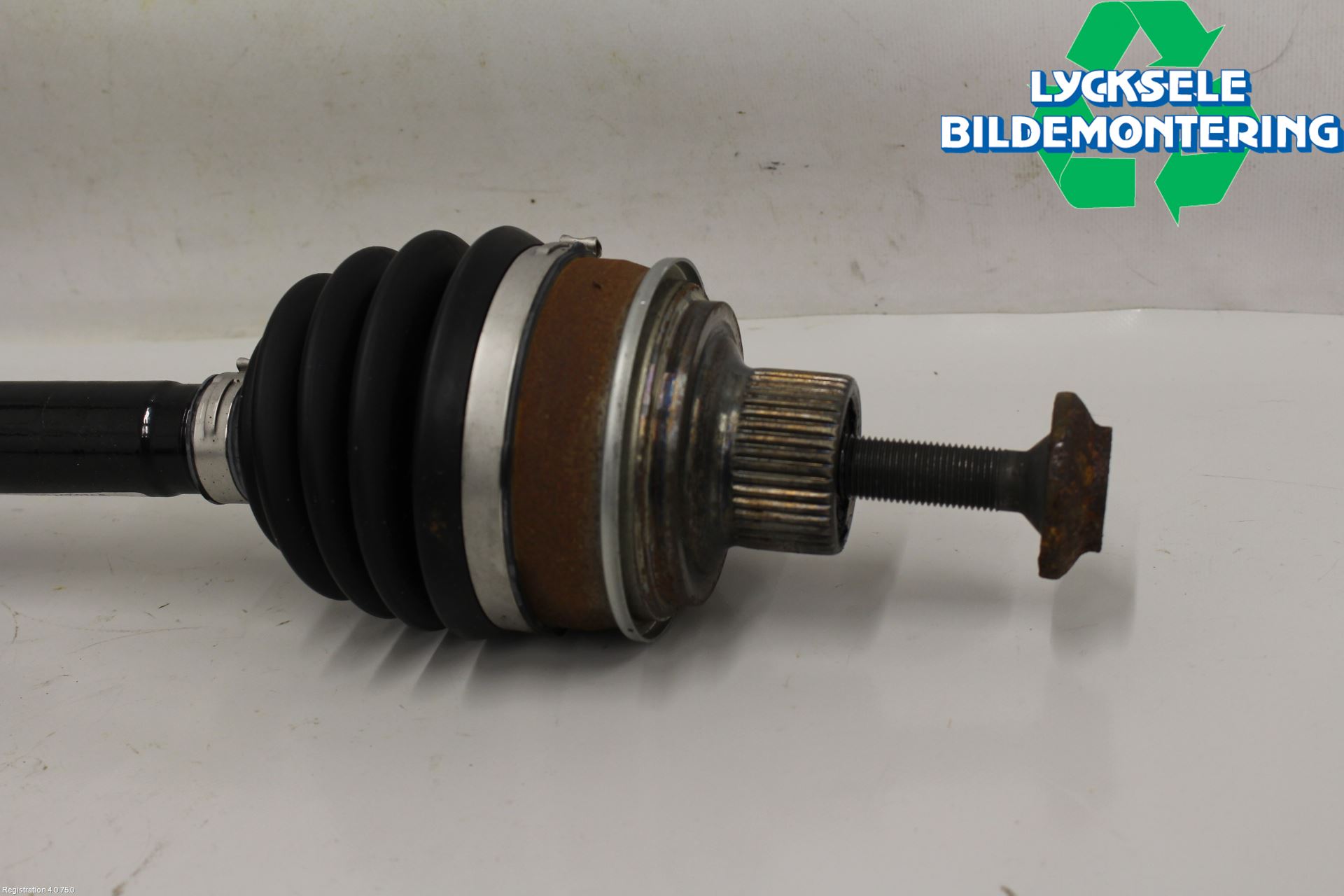 Audi A5 17- Drivaxel Fram Vänster