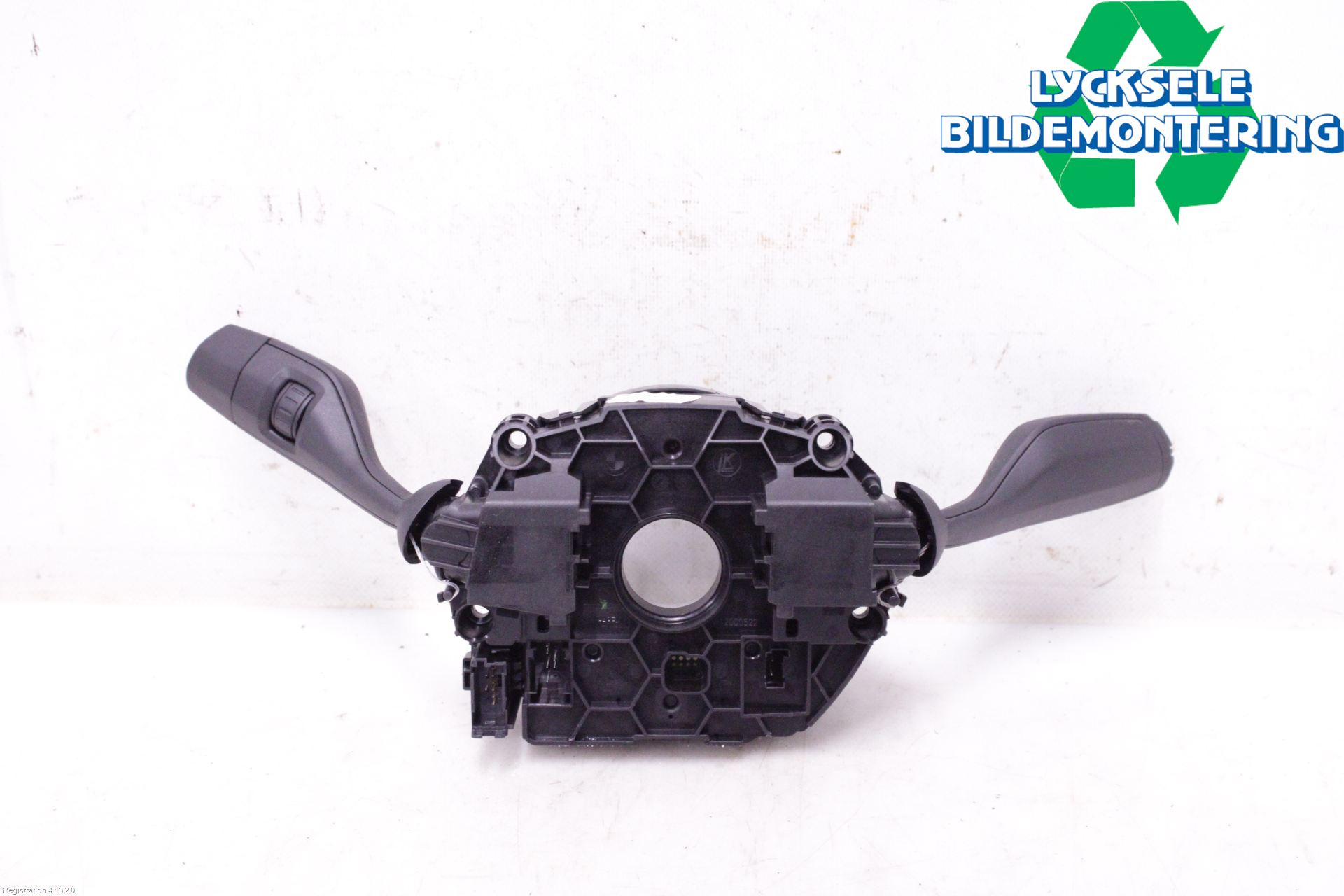 BMW 5 G30/G31/F90 17-23 Spakcentral