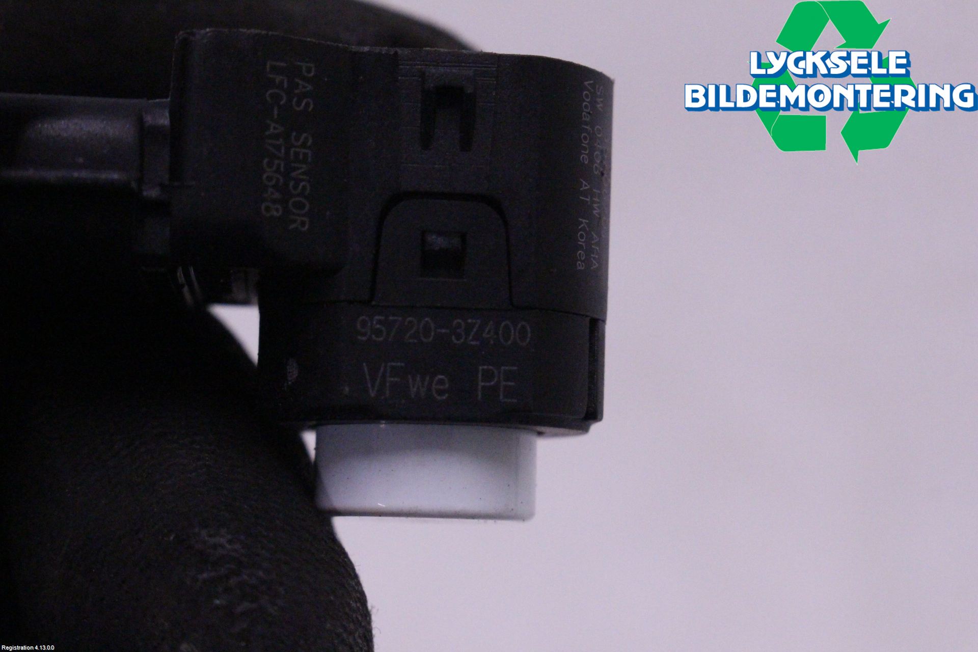Hyundai i40 16-18 Parkeringshjälp Backsensor