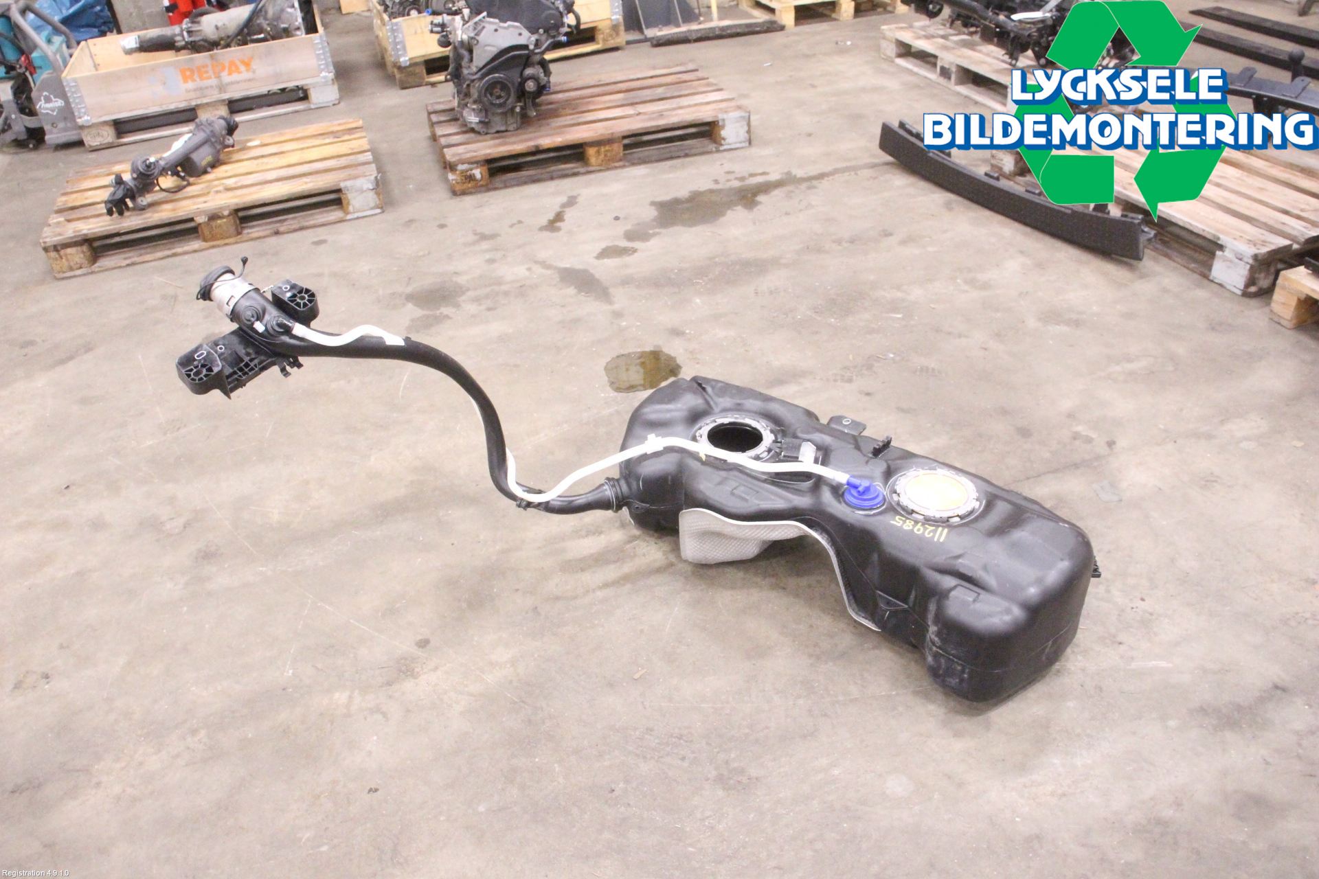 Volkswagen VW CADDY 21- Bränsletank Diesel