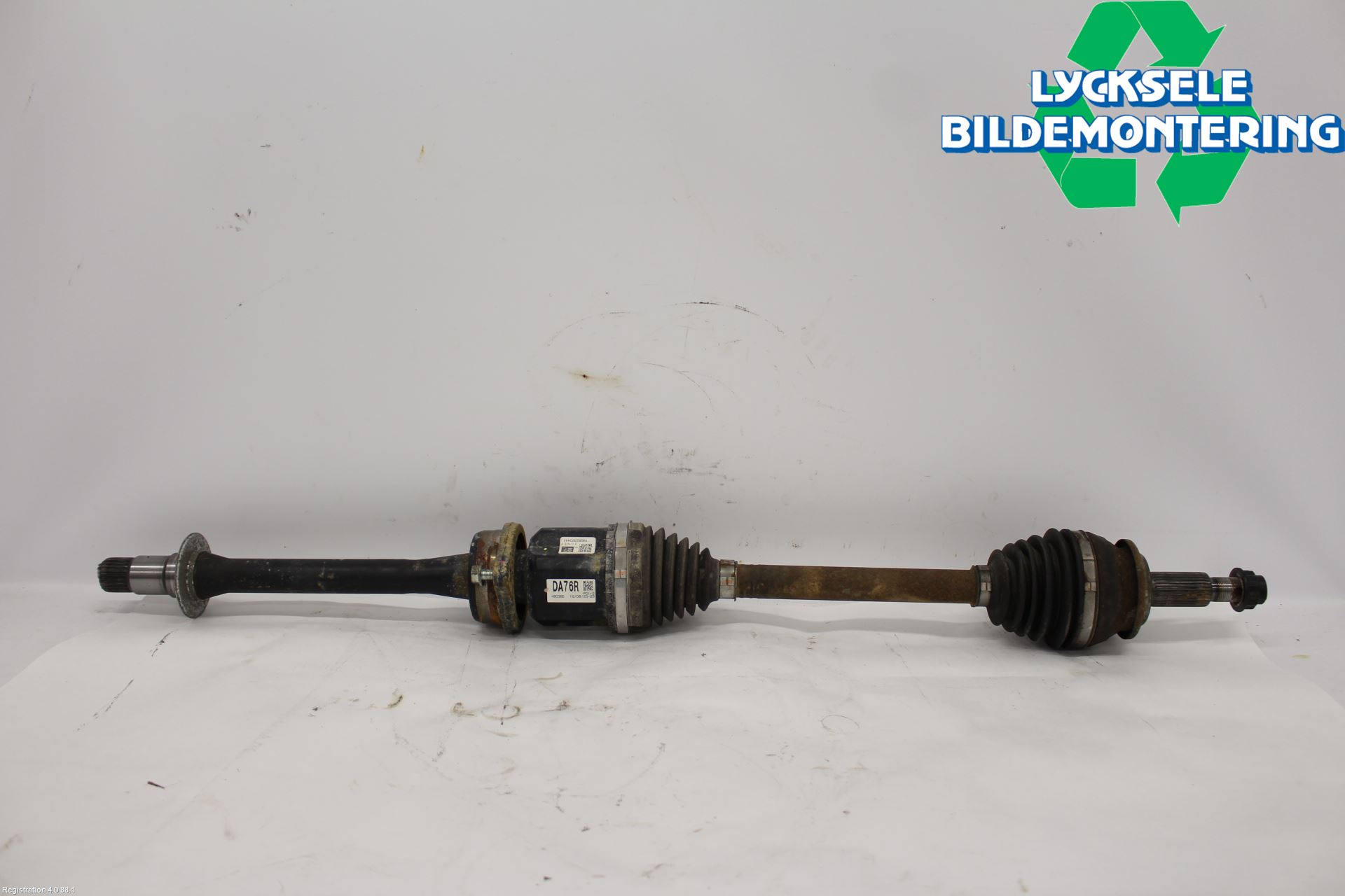 Toyota RAV4 19- Drivaxel Fram Höger