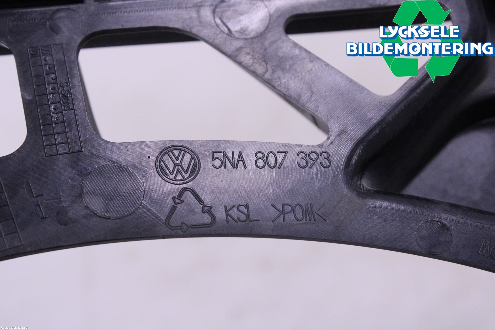 Volkswagen VW TIGUAN 16-24 Stötfångarfäste Bak Vä