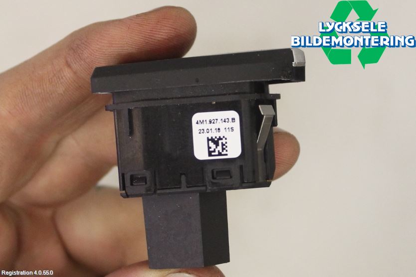 Audi A4/S4 B9 16-19 Strömställare Övrigt