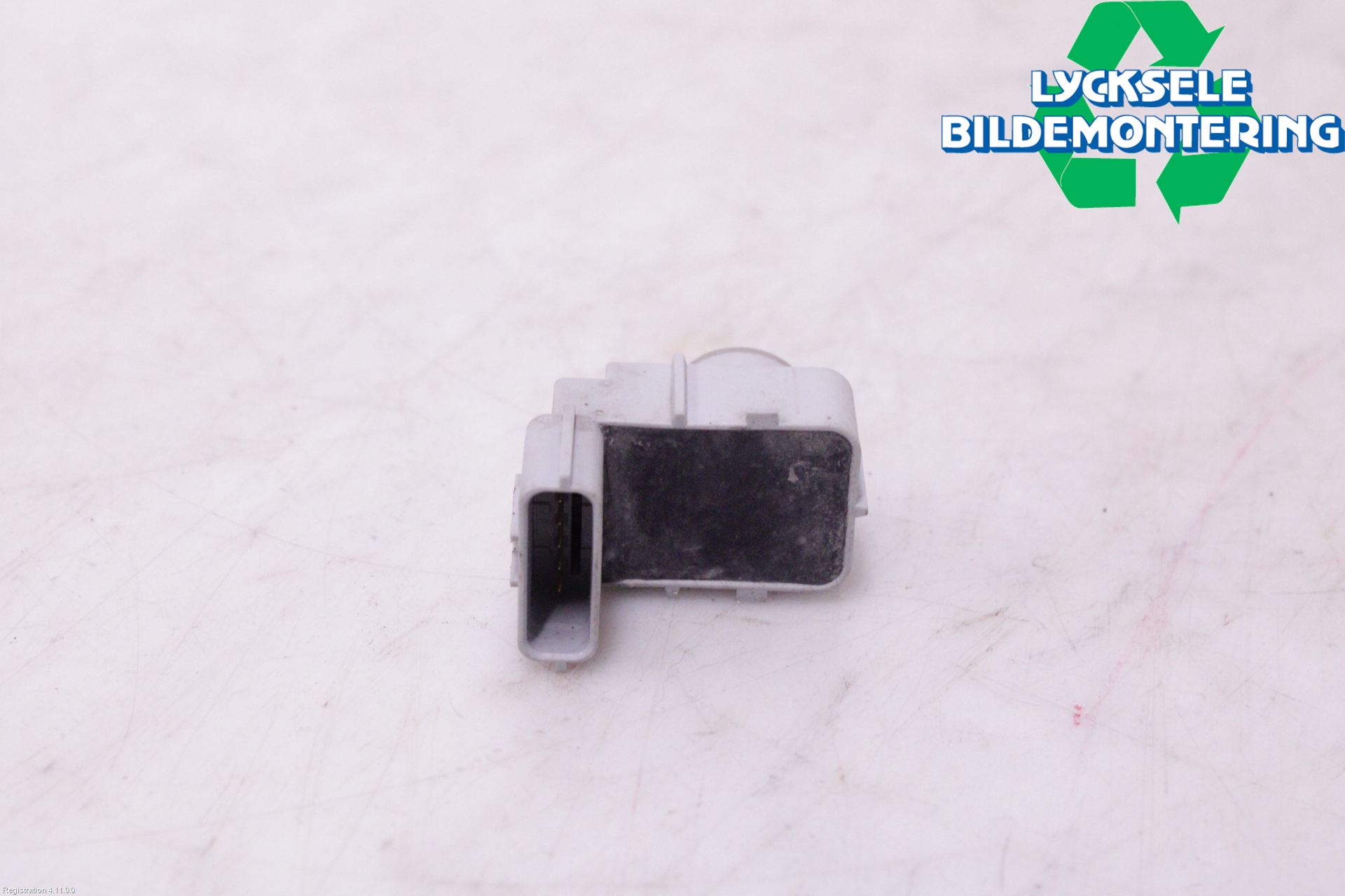 Kia RIO 12-16 Parkeringshjälp Backsensor