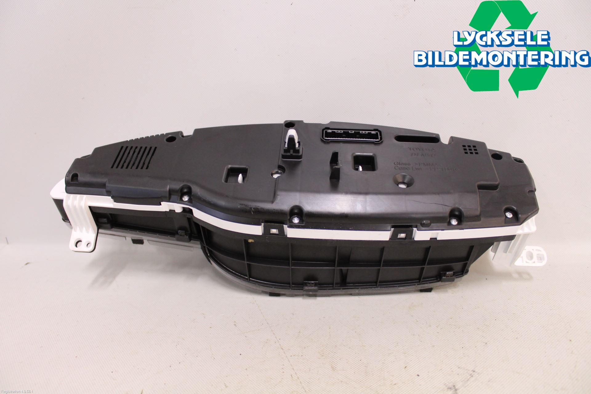 Toyota VERSO 09-18 Instrument Komb
