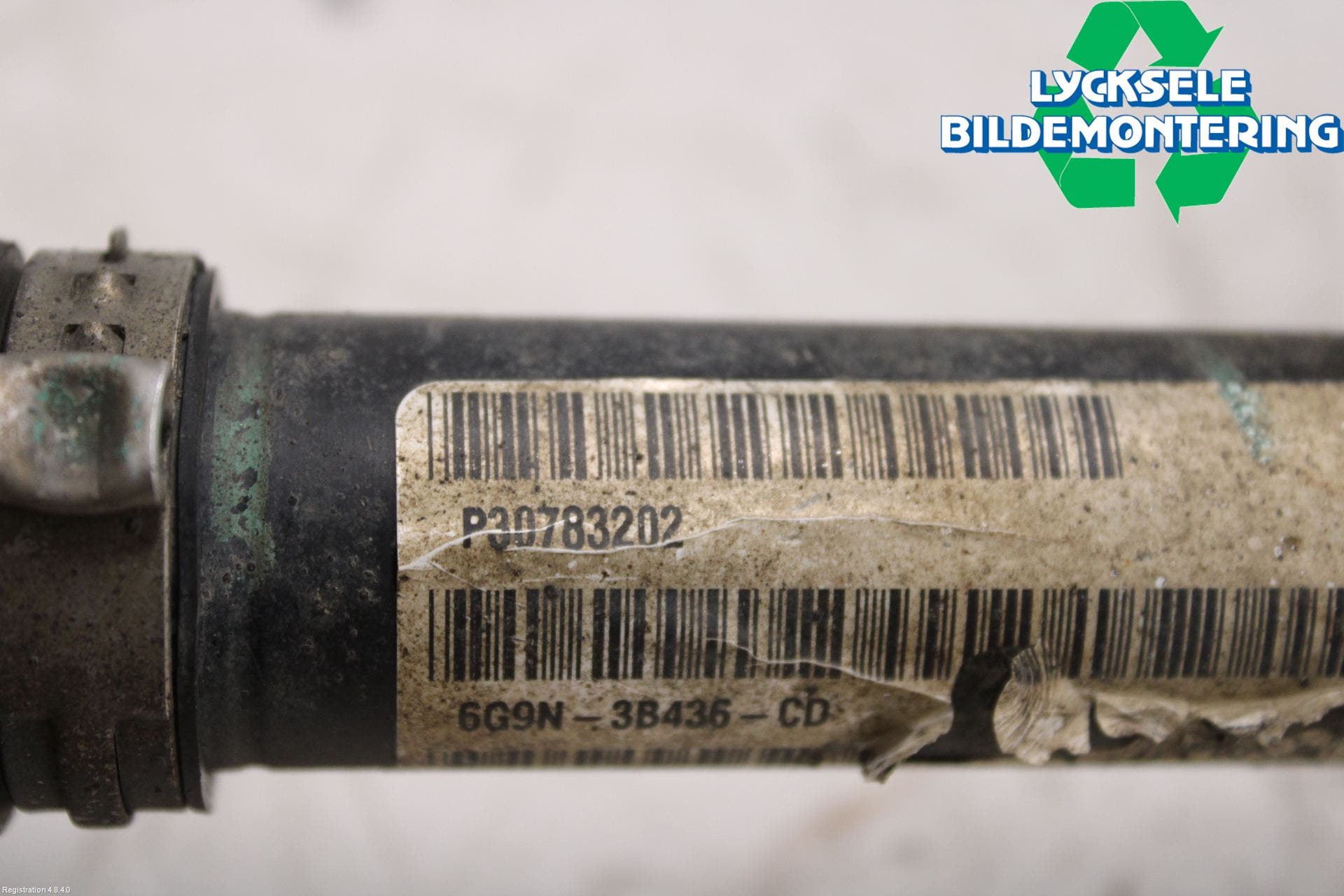 Volvo V70 08-13 Drivaxel Fram Höger