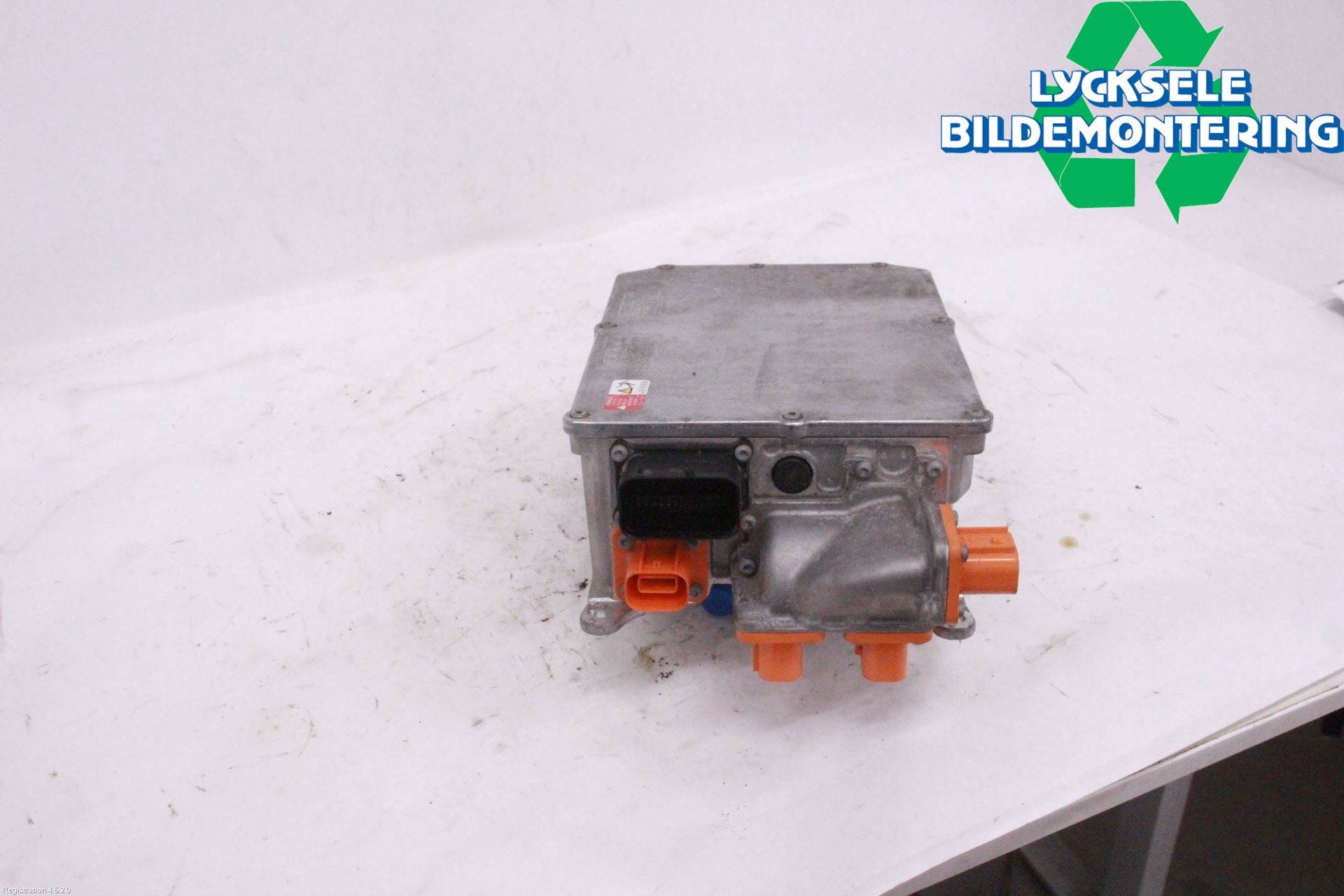 Volkswagen VW PASSAT 20-24 Batteriladdare Högspänning