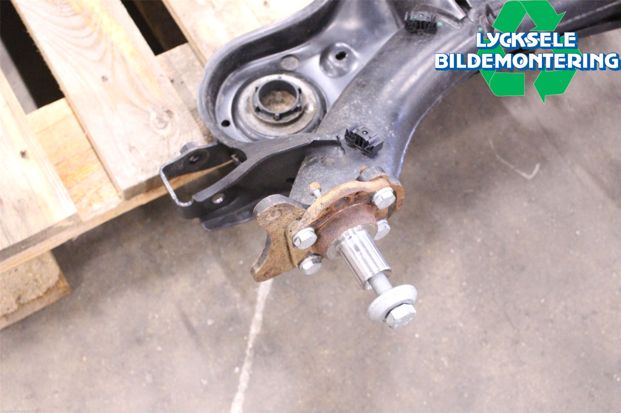 Seat ARONA Bakaxelbalk