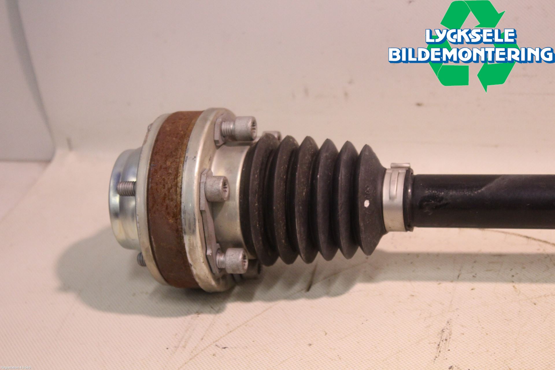 Seat TARRACO 19- Drivaxel Bak Vänster