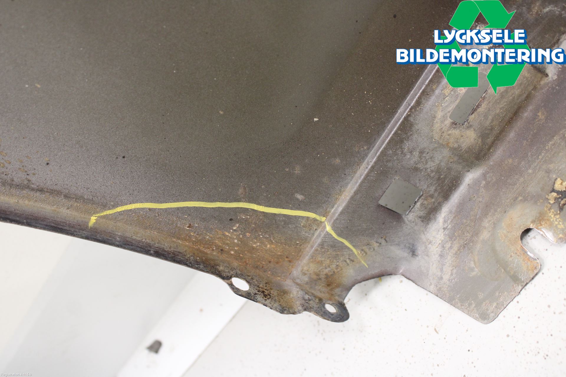 Lancia THEMA Skärm Fram Höger