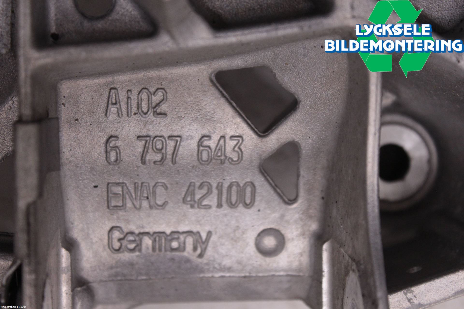 BMW 5 F10/F11/F18 09-17 Framvagnsbalk
