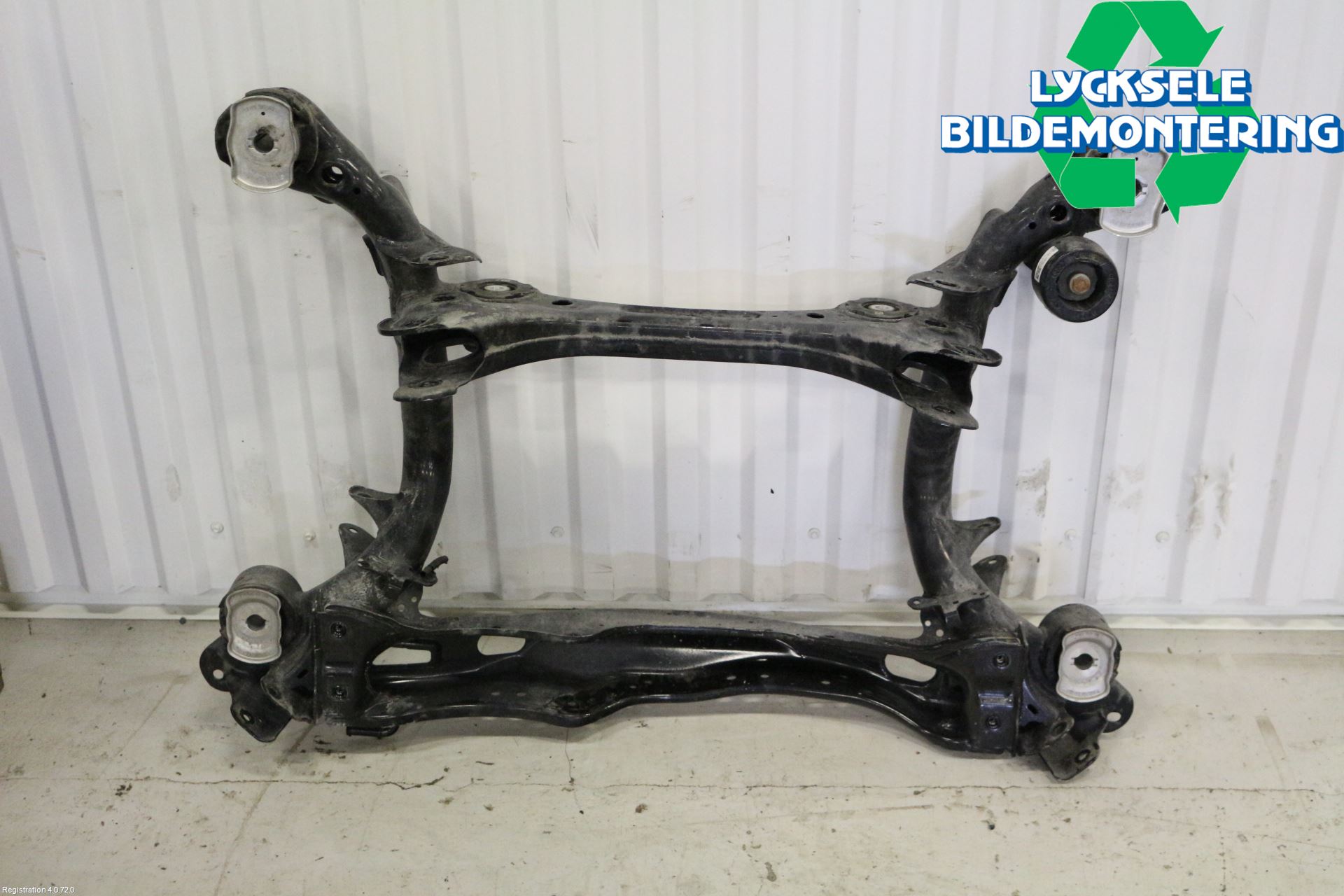 Audi A4/S4 B9 20- Bakaxelbalk