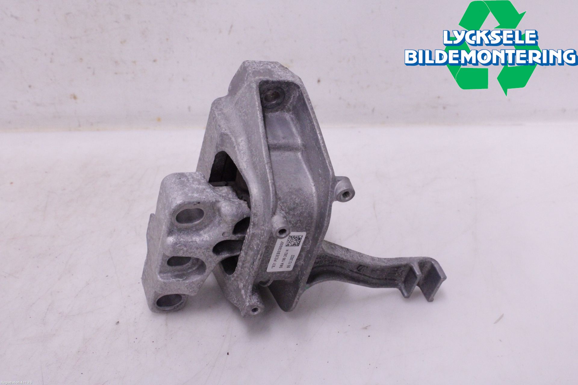 Volkswagen VW GOLF / E-GOLF VIII 20- Motorfäste