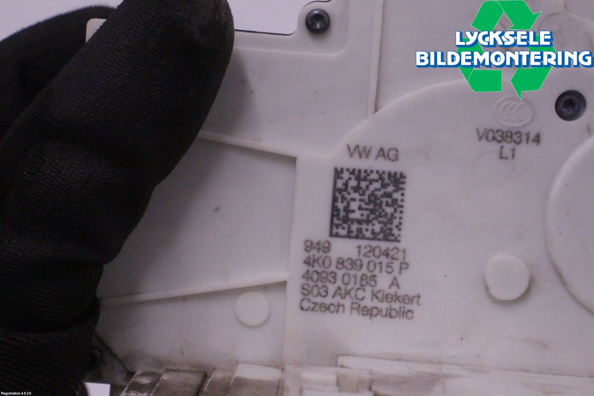 Audi A6 F2/C8 19- Låskista-Dörrlås