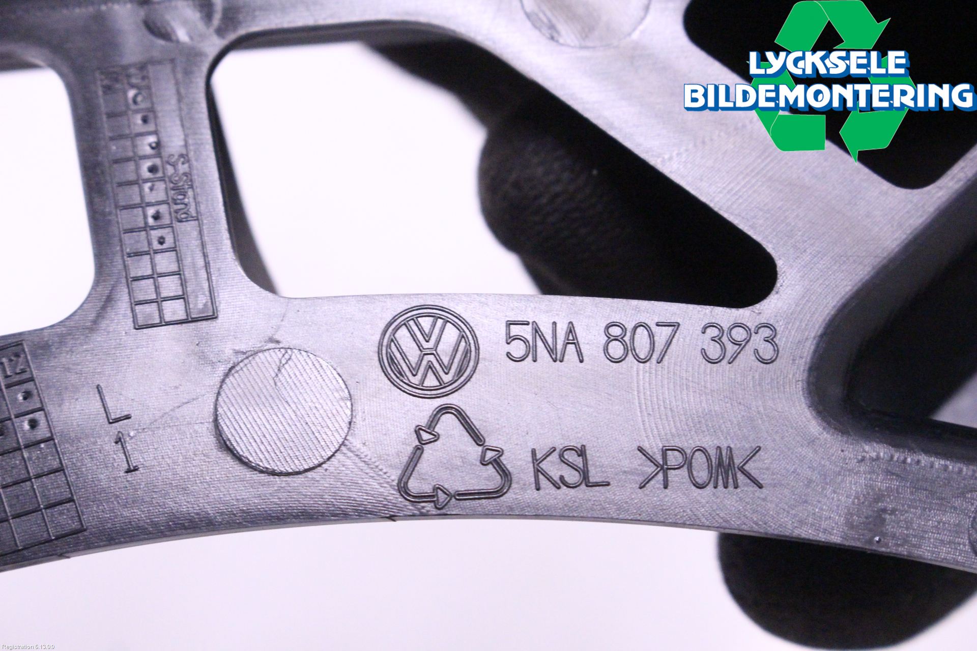 Volkswagen VW TIGUAN 16-24 Stötfångarfäste Bak Vä