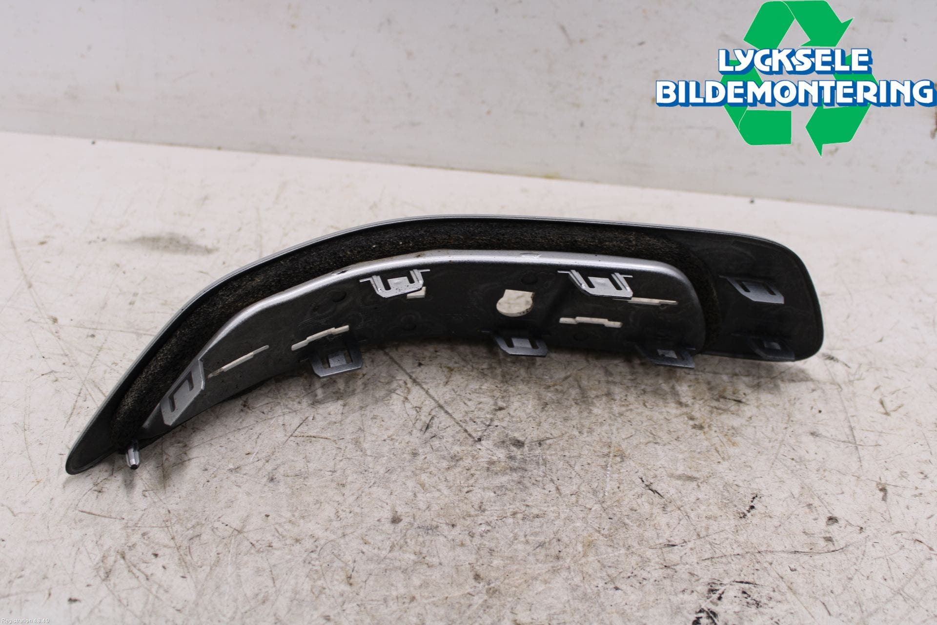 Volvo XC70 08-13 Dimljus/Reflex Bak