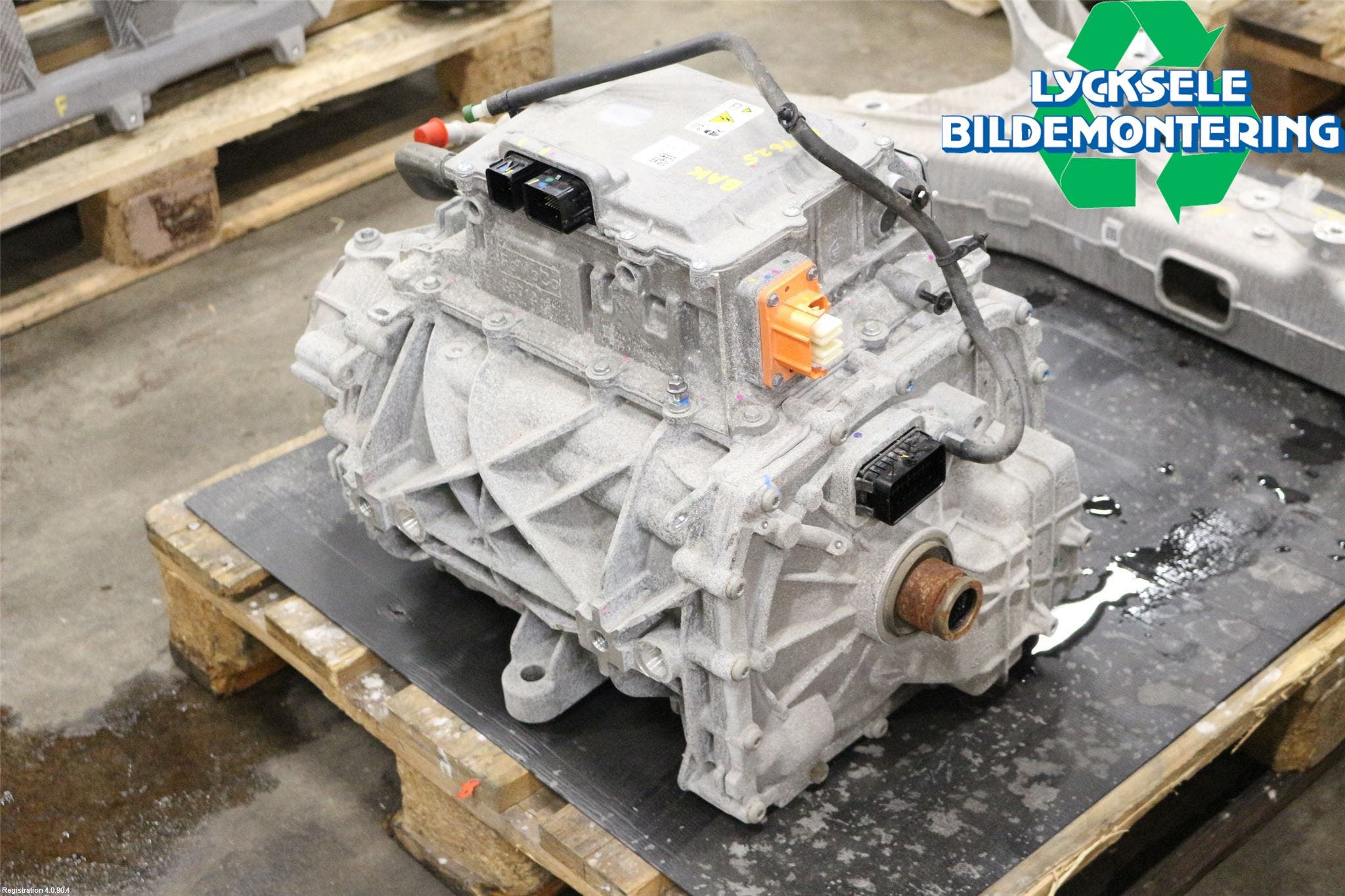 Ford MUSTANG Mach-E 21- Motor Elektrisk Bak