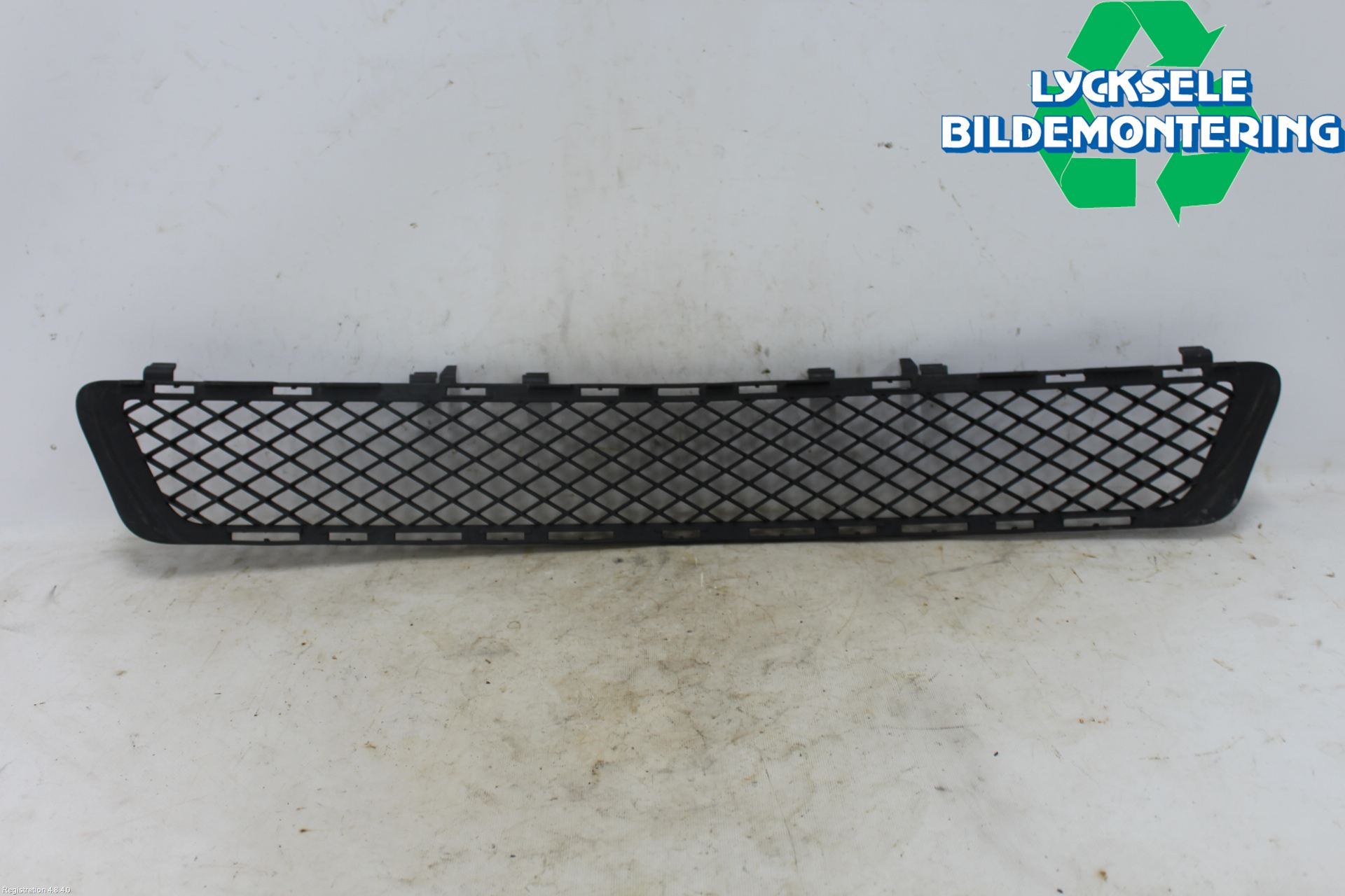 Mercedes-Benz MB E-KLASS (W212) 09-16 Grill-Galler