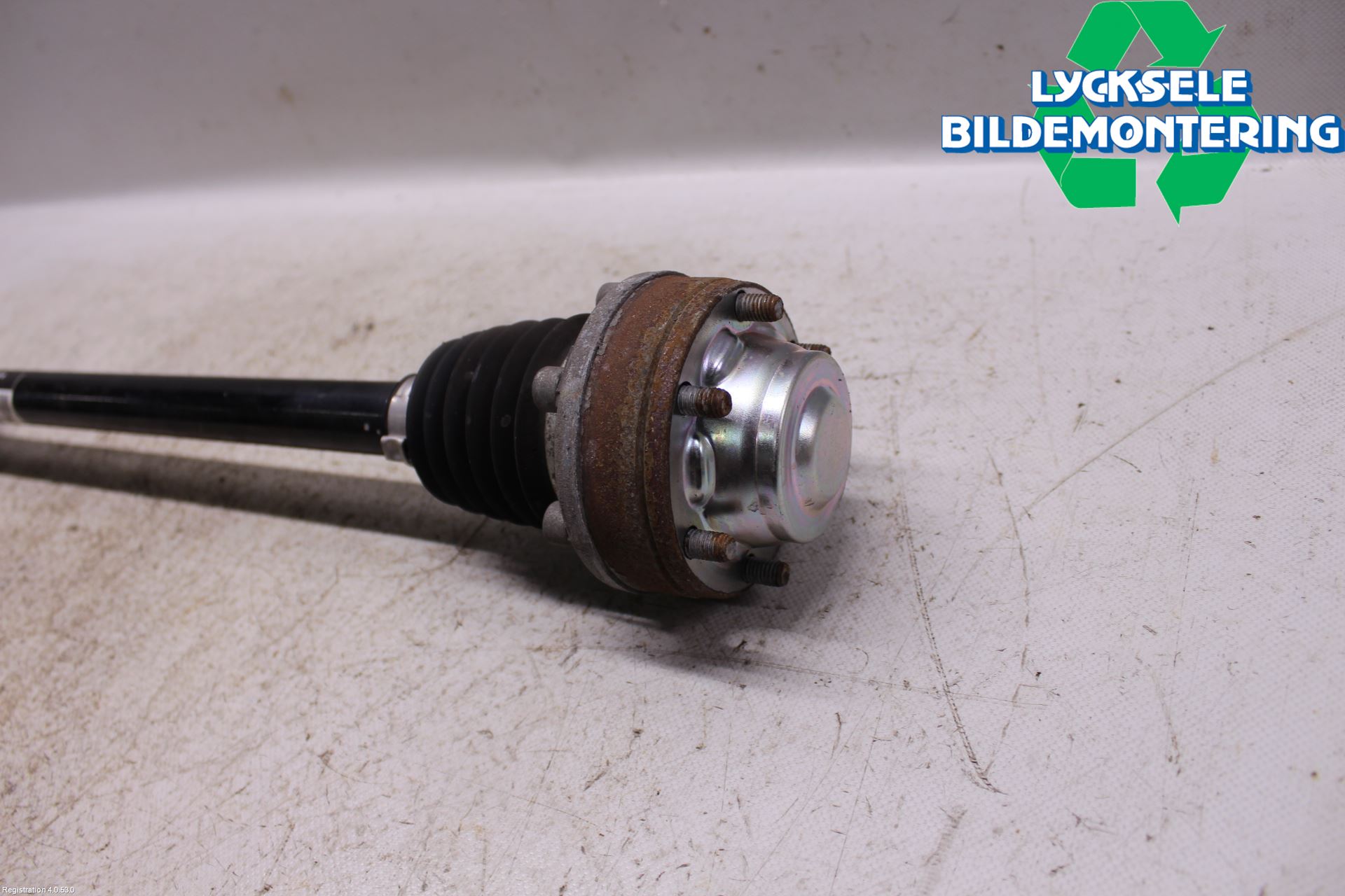 Volkswagen VW TIGUAN 16-24 Drivaxel Bak Vänster