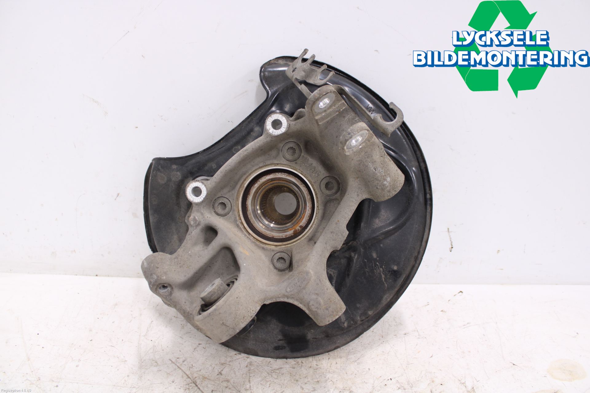 Audi Q8/SQ8 4M 19- Hjullagerhus-Spindel Hö B