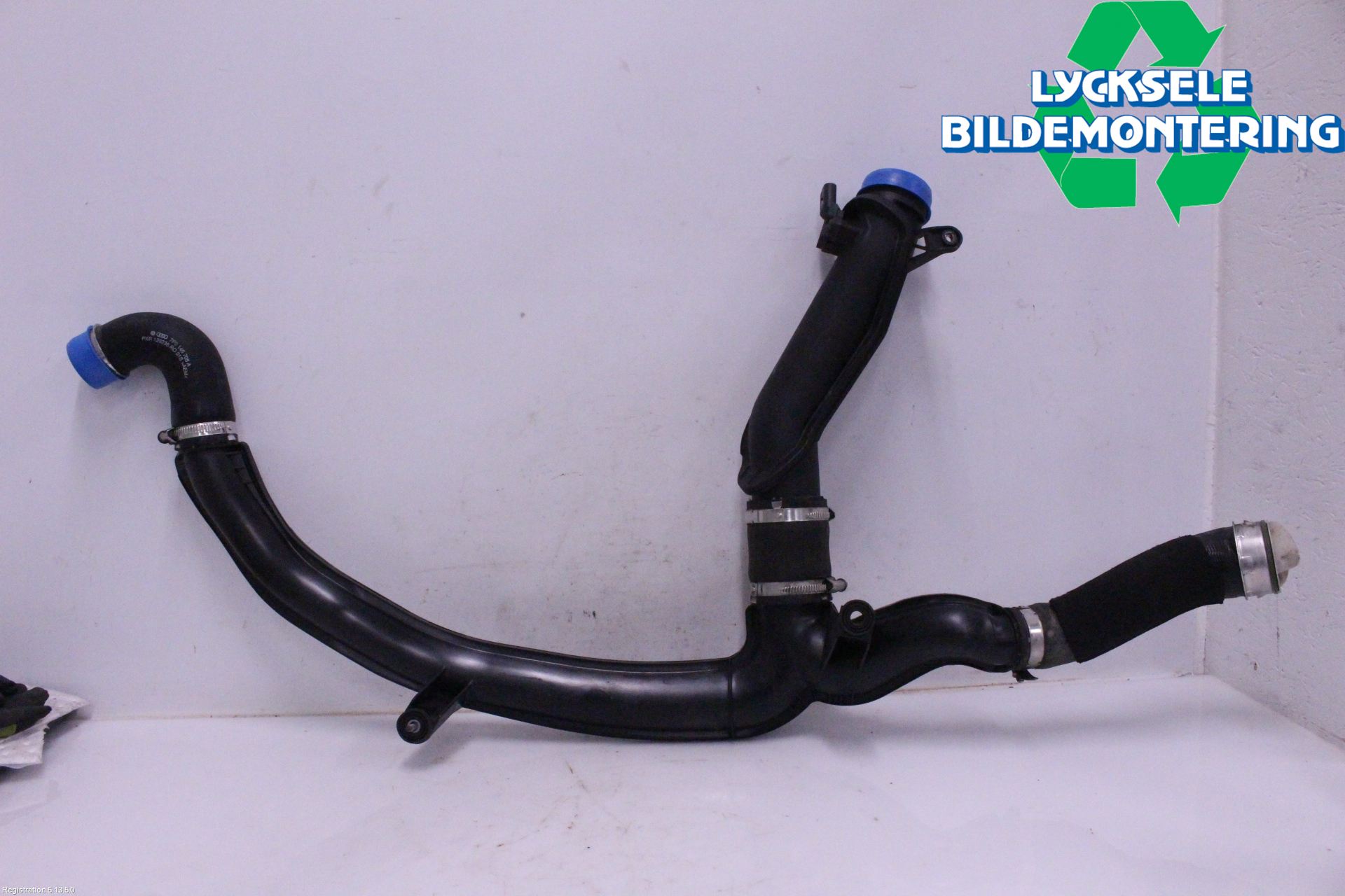 Volkswagen VW TOUAREG 7P 11-18 Laddluft-Intercoolerrör