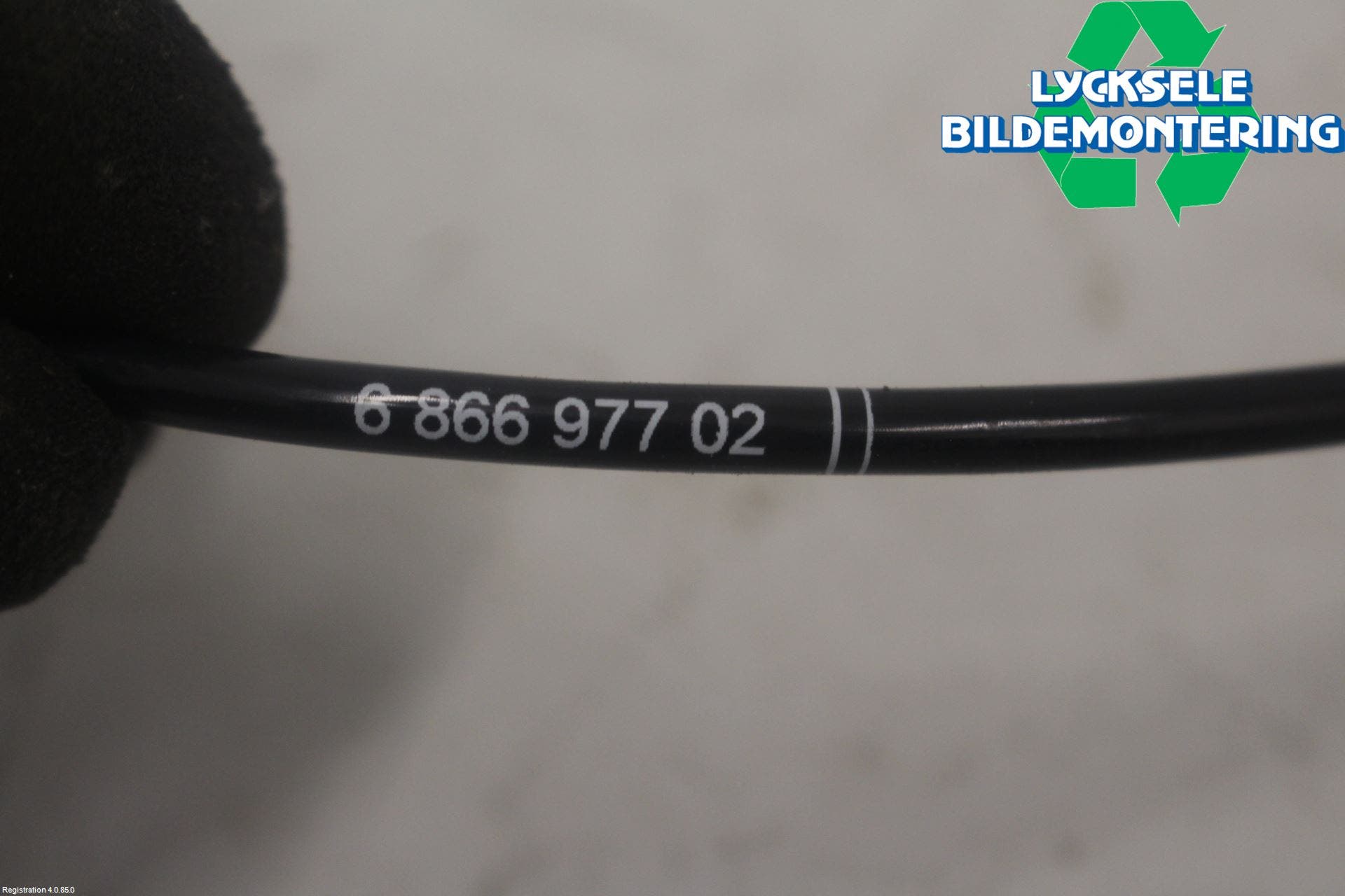 BMW 5 G30/G31/F90 17-23 Abs Sensor