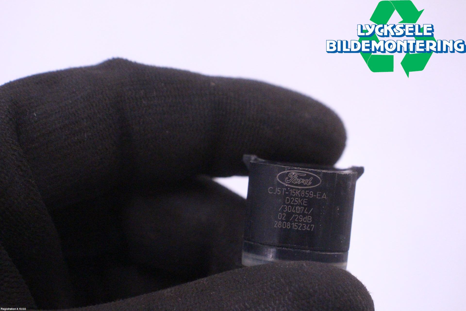 Ford KUGA 13-16 Parkeringshjälp Backsensor