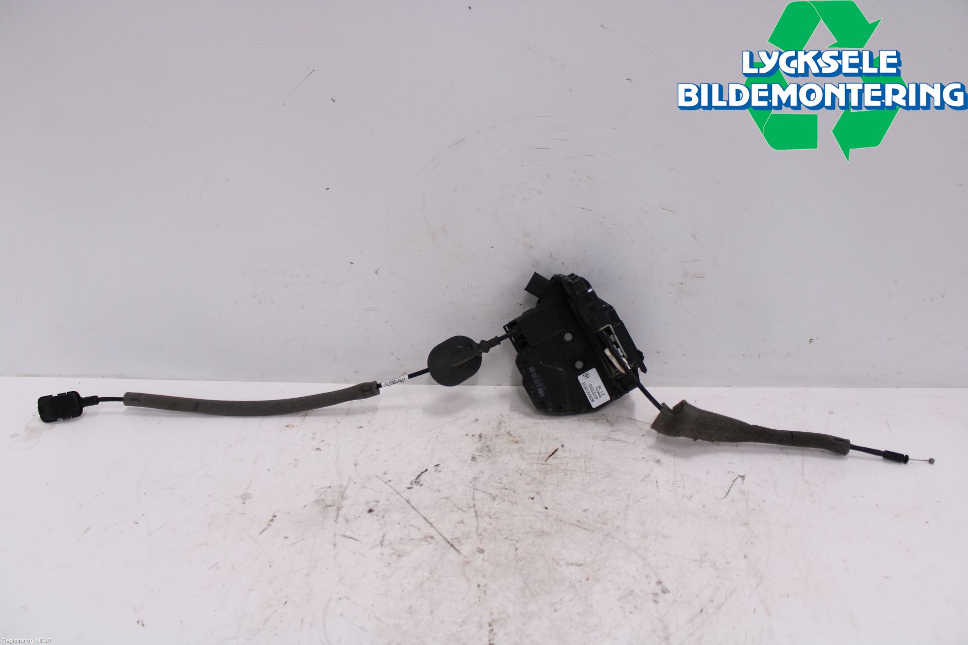 Renault CLIO IV 12-16 Låskista-Dörrlås