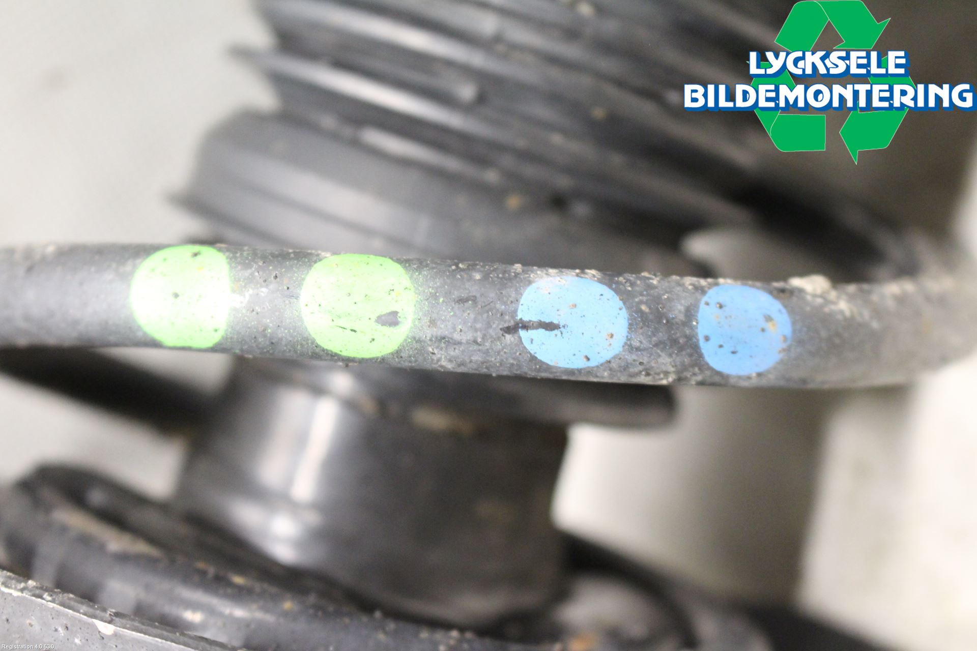 Volkswagen VW UP! / E-UP! Fjäderben Fram Vänster