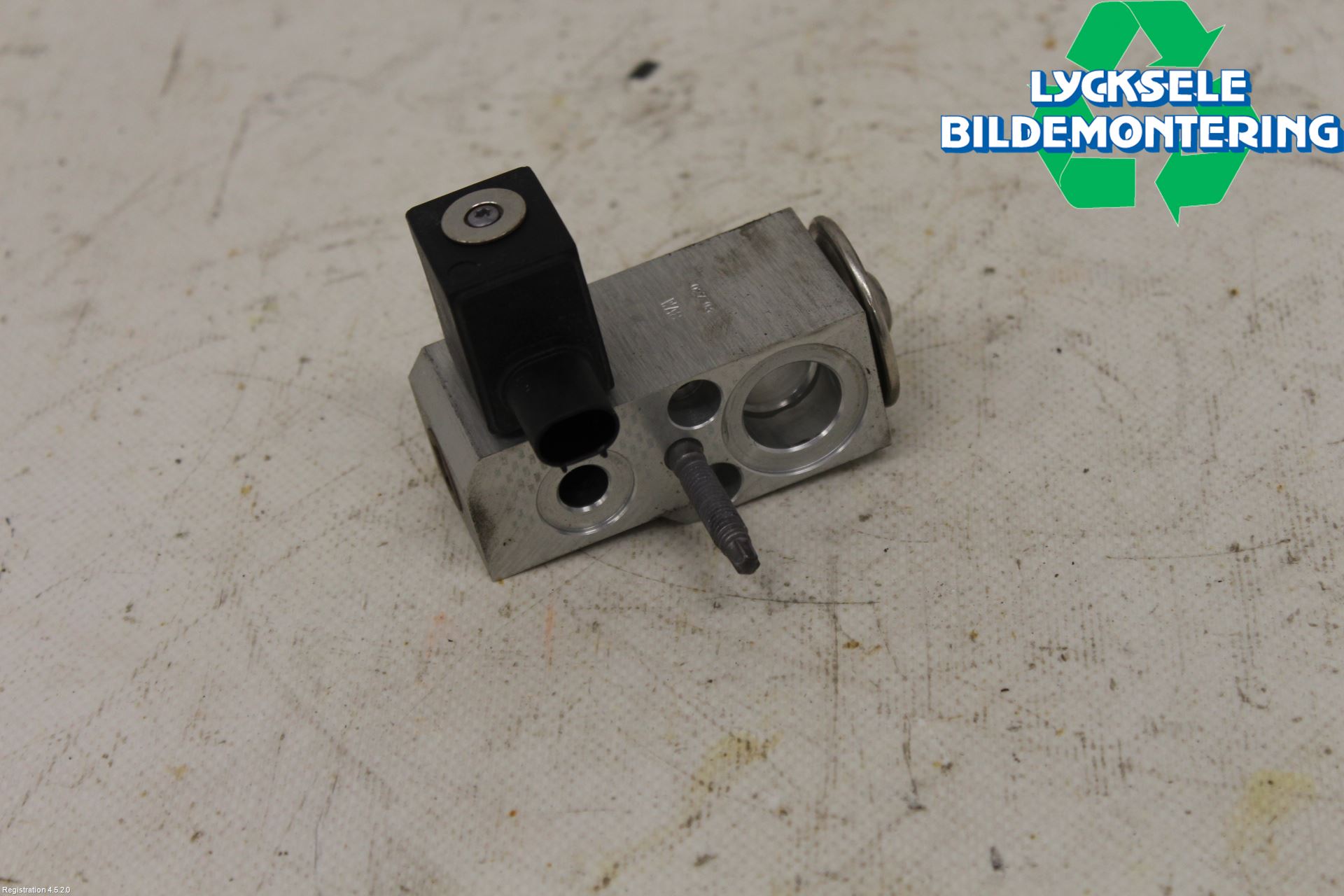 BMW X7 G07 19- Solenoid