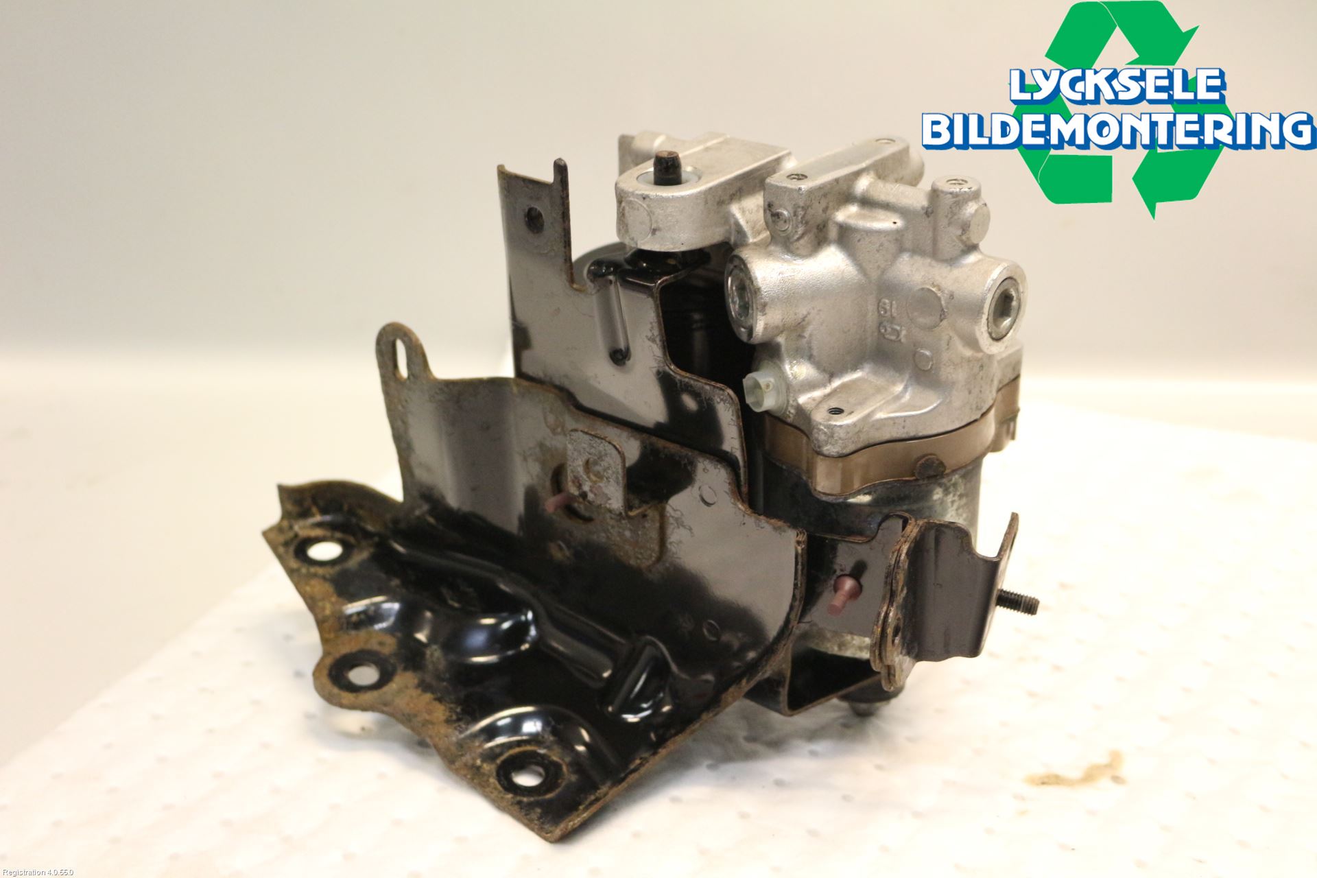 Toyota AURIS 10-12 Abs Hydraulpump