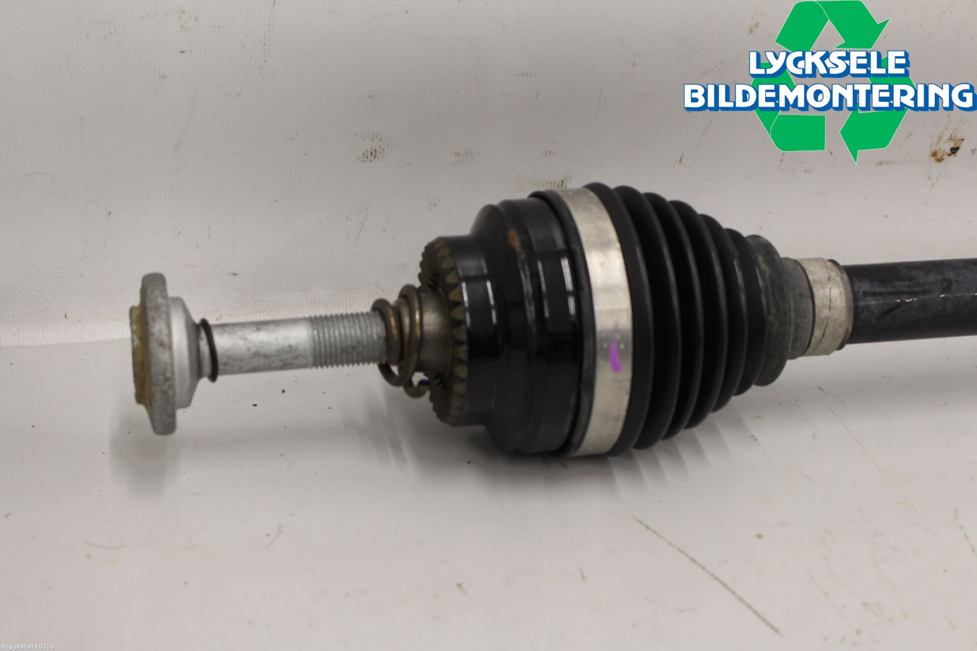 Mini COUNTRYMAN F60 17-23 Drivaxel Bak Vänster