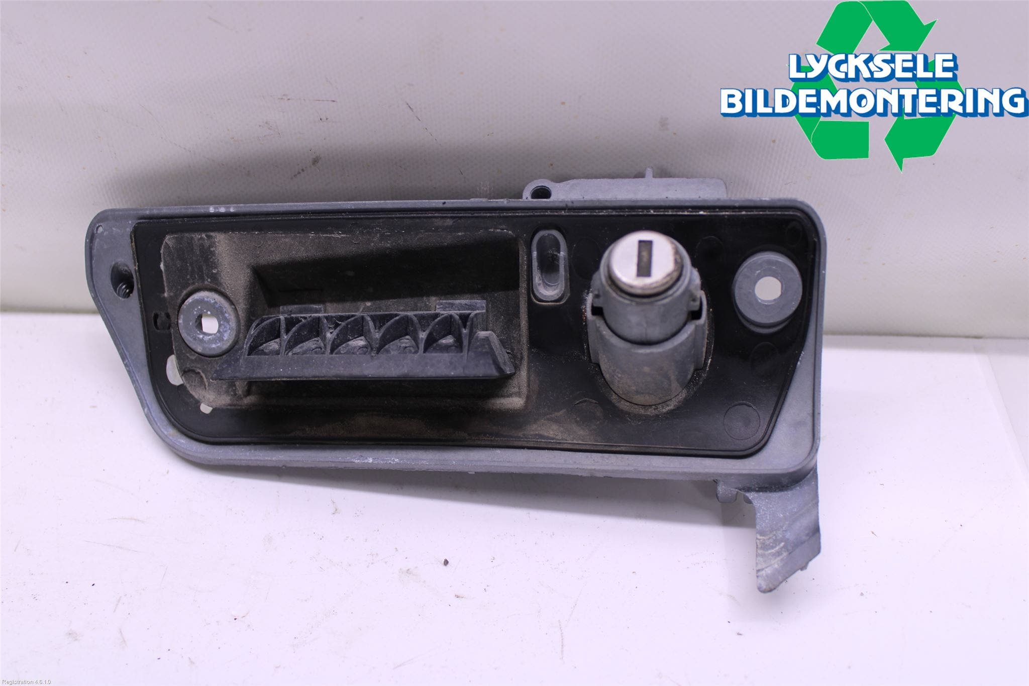 Volkswagen VW CADDY 11-15 Bakluckehandtag