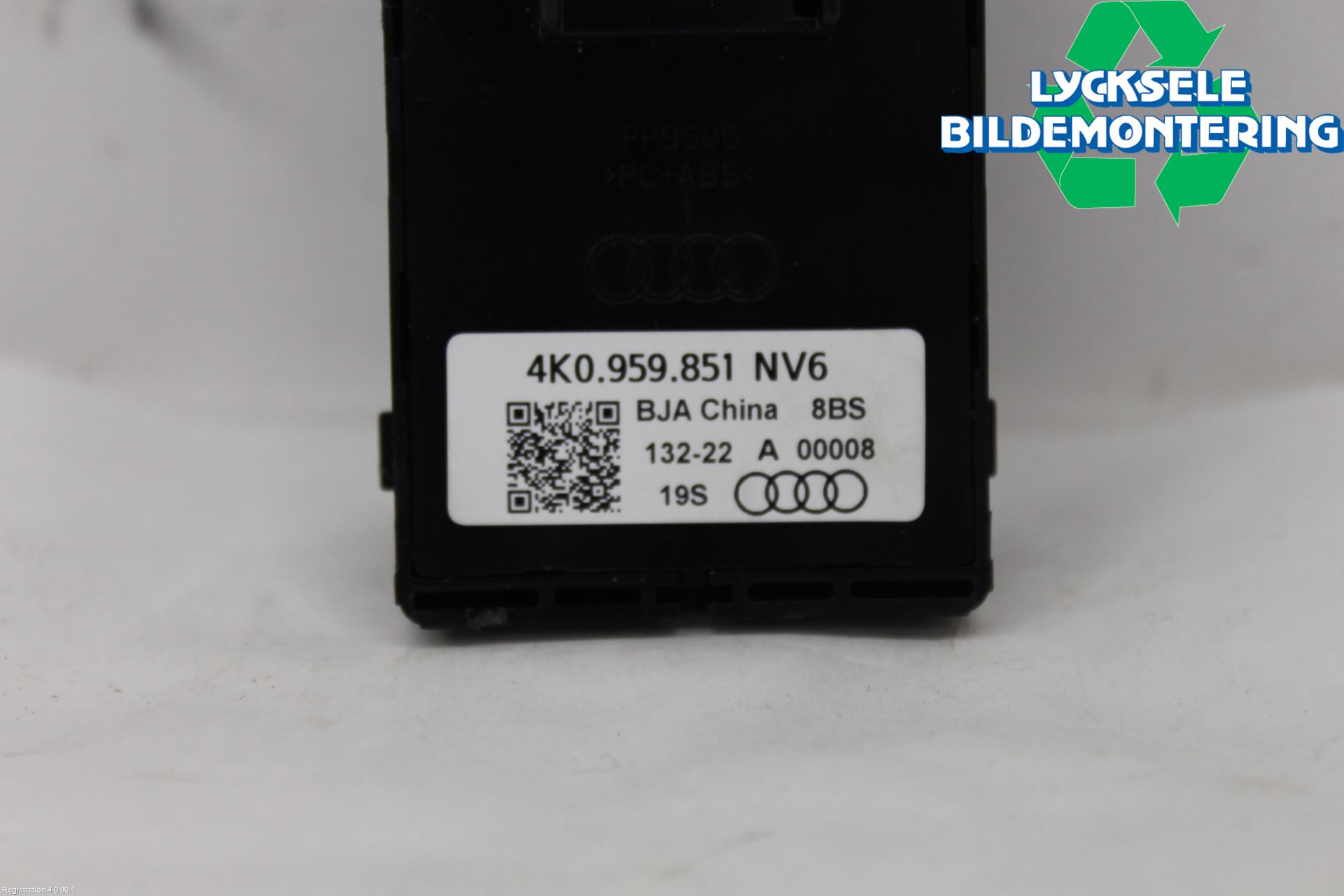 Audi A6 F2/C8 19- Strömställare Elhiss