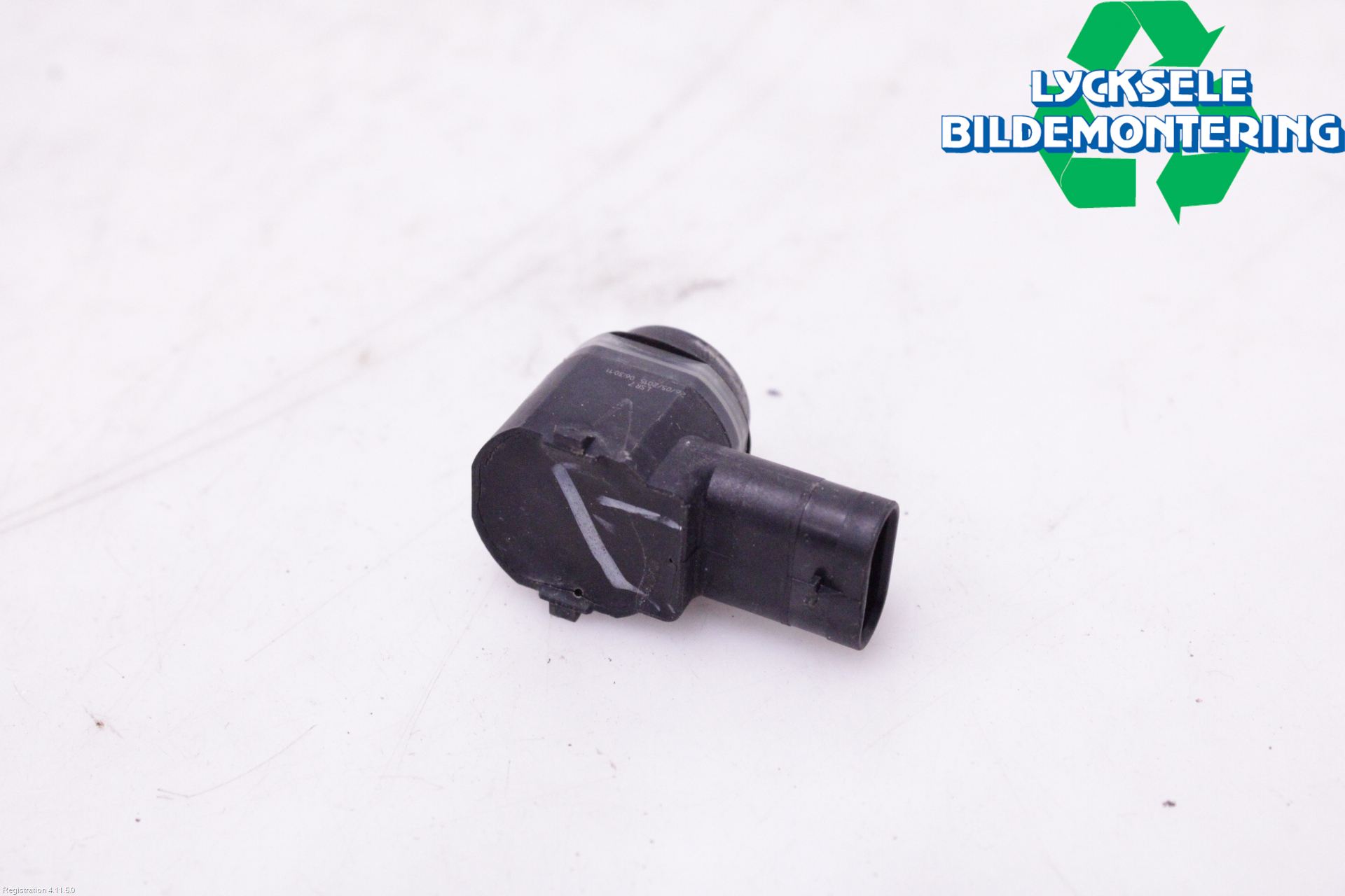 Ford KUGA 13-16 Parkeringshjälp Frontsensor