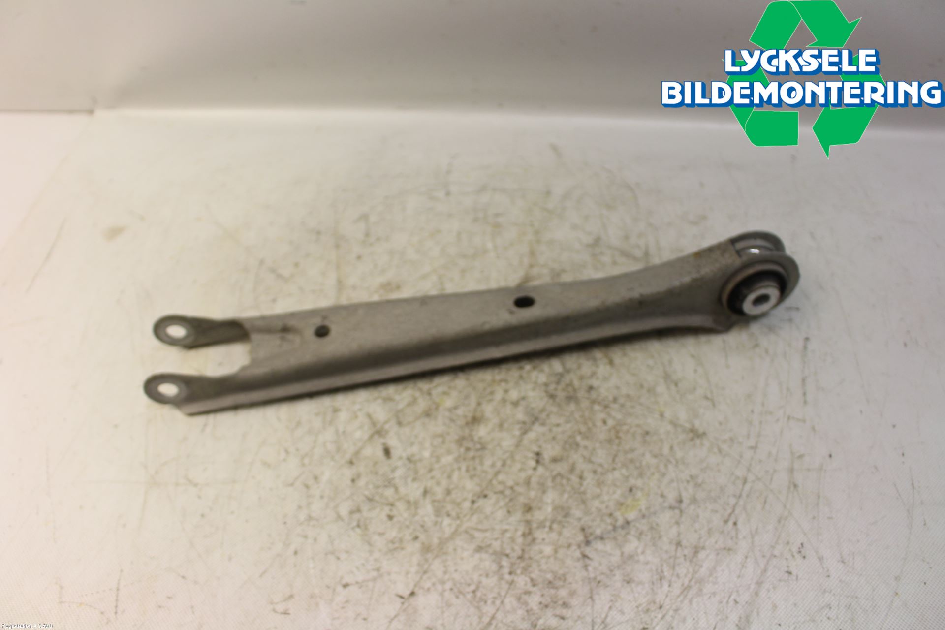 Opel INSIGNIA 17- Bärarm Bak Vänster