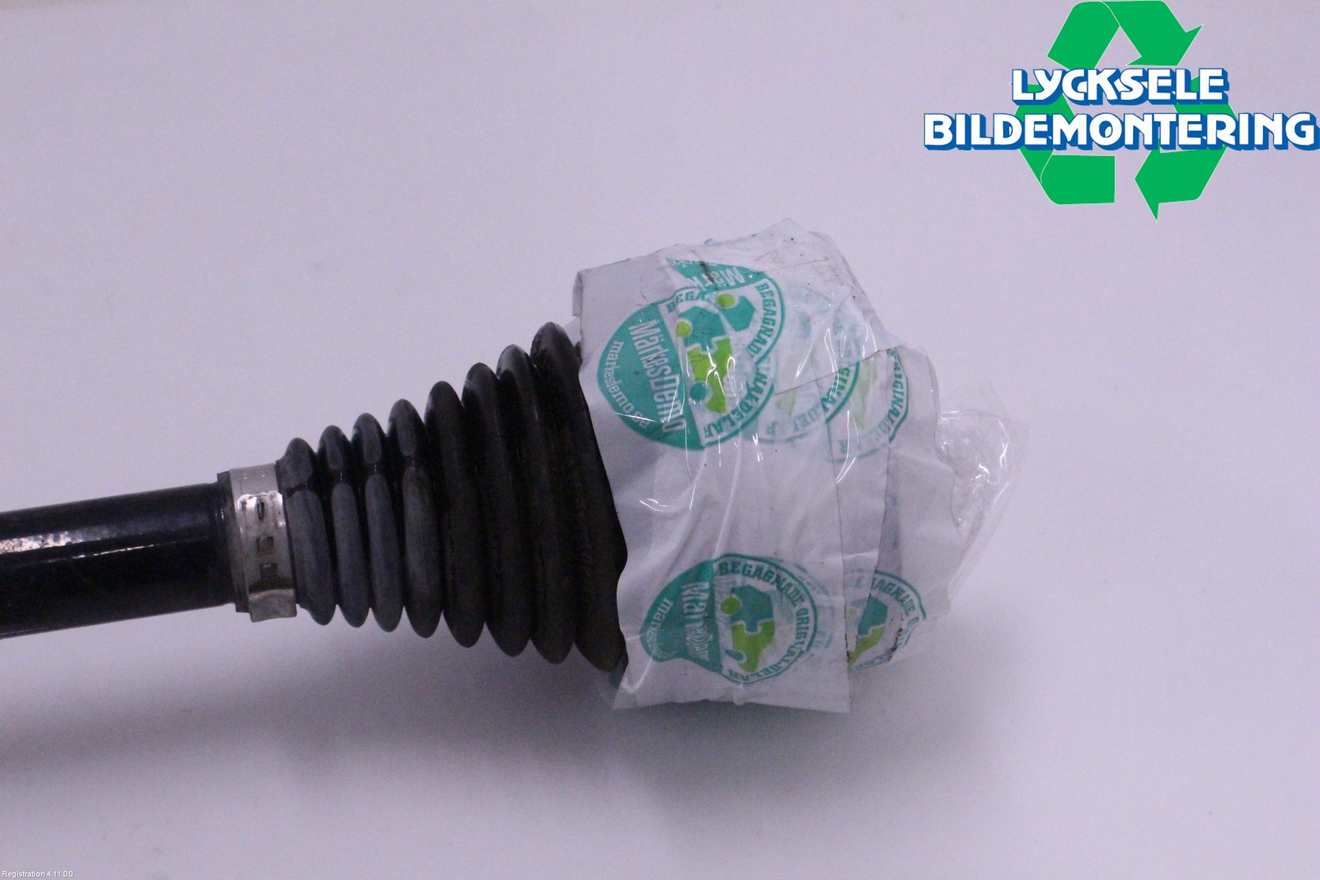 Volkswagen VW POLO 10-17 Drivaxel Fram Vänster