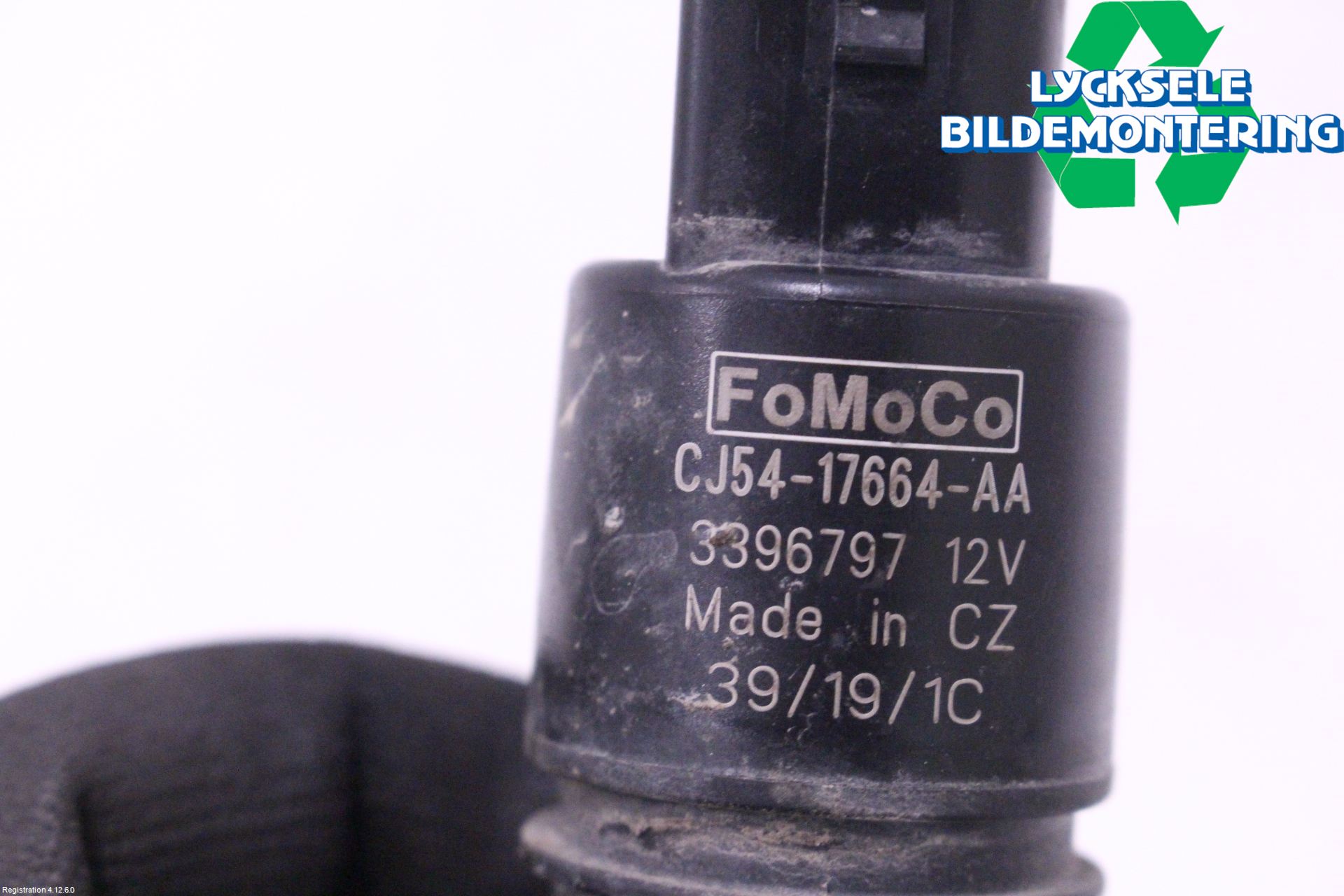 Ford KUGA 17-19 Spolarpump Vindruta