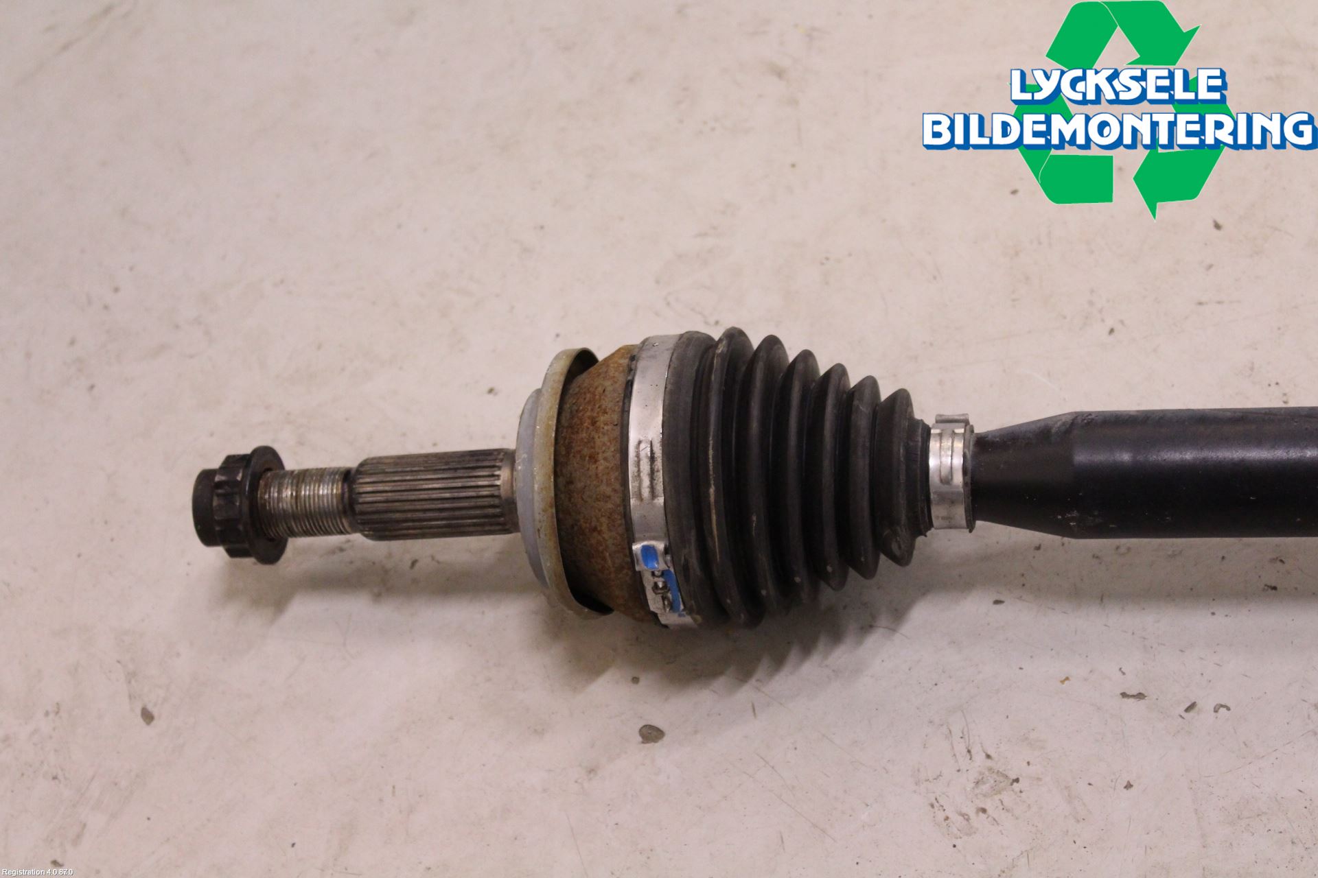 Toyota VERSO 09-18 Drivaxel Fram Höger