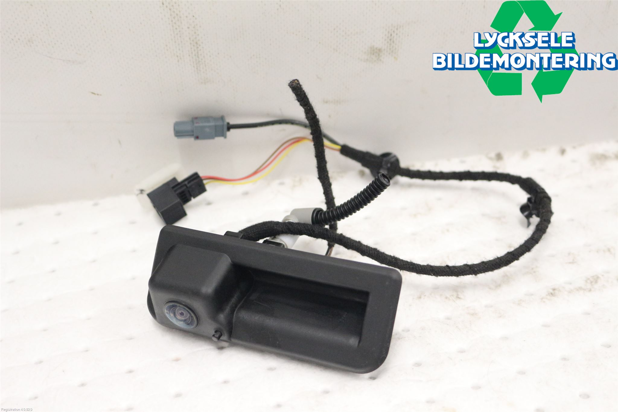 Skoda KAMIQ 20- Bakluckehandtag